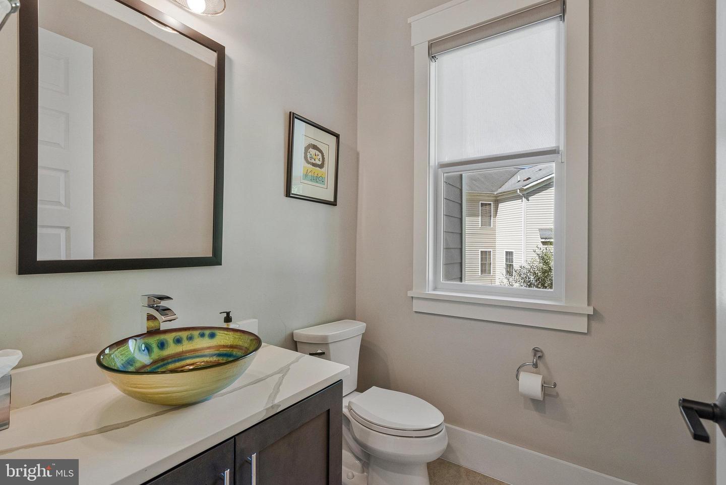 615 GIBSON DR SW, VIENNA, Virginia 22180, 6 Bedrooms Bedrooms, ,5 BathroomsBathrooms,Residential,For sale,615 GIBSON DR SW,VAFX2239046 MLS # VAFX2239046