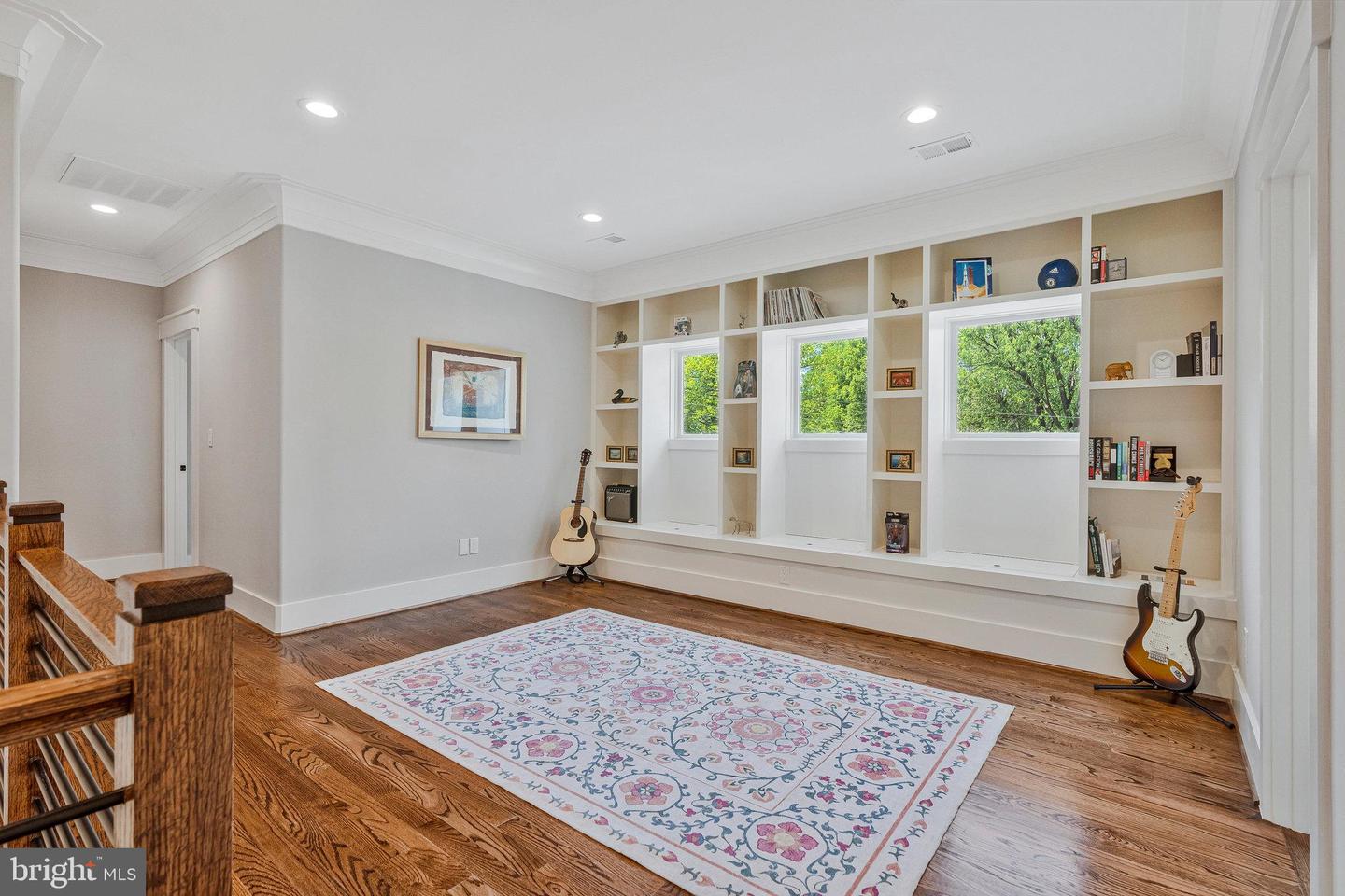 615 GIBSON DR SW, VIENNA, Virginia 22180, 6 Bedrooms Bedrooms, ,5 BathroomsBathrooms,Residential,For sale,615 GIBSON DR SW,VAFX2239046 MLS # VAFX2239046