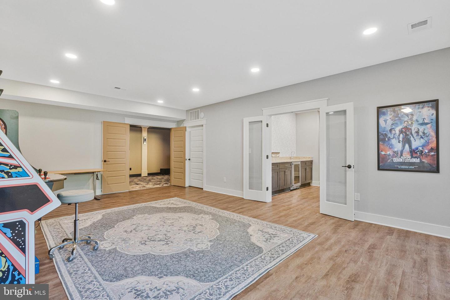 615 GIBSON DR SW, VIENNA, Virginia 22180, 6 Bedrooms Bedrooms, ,5 BathroomsBathrooms,Residential,For sale,615 GIBSON DR SW,VAFX2239046 MLS # VAFX2239046