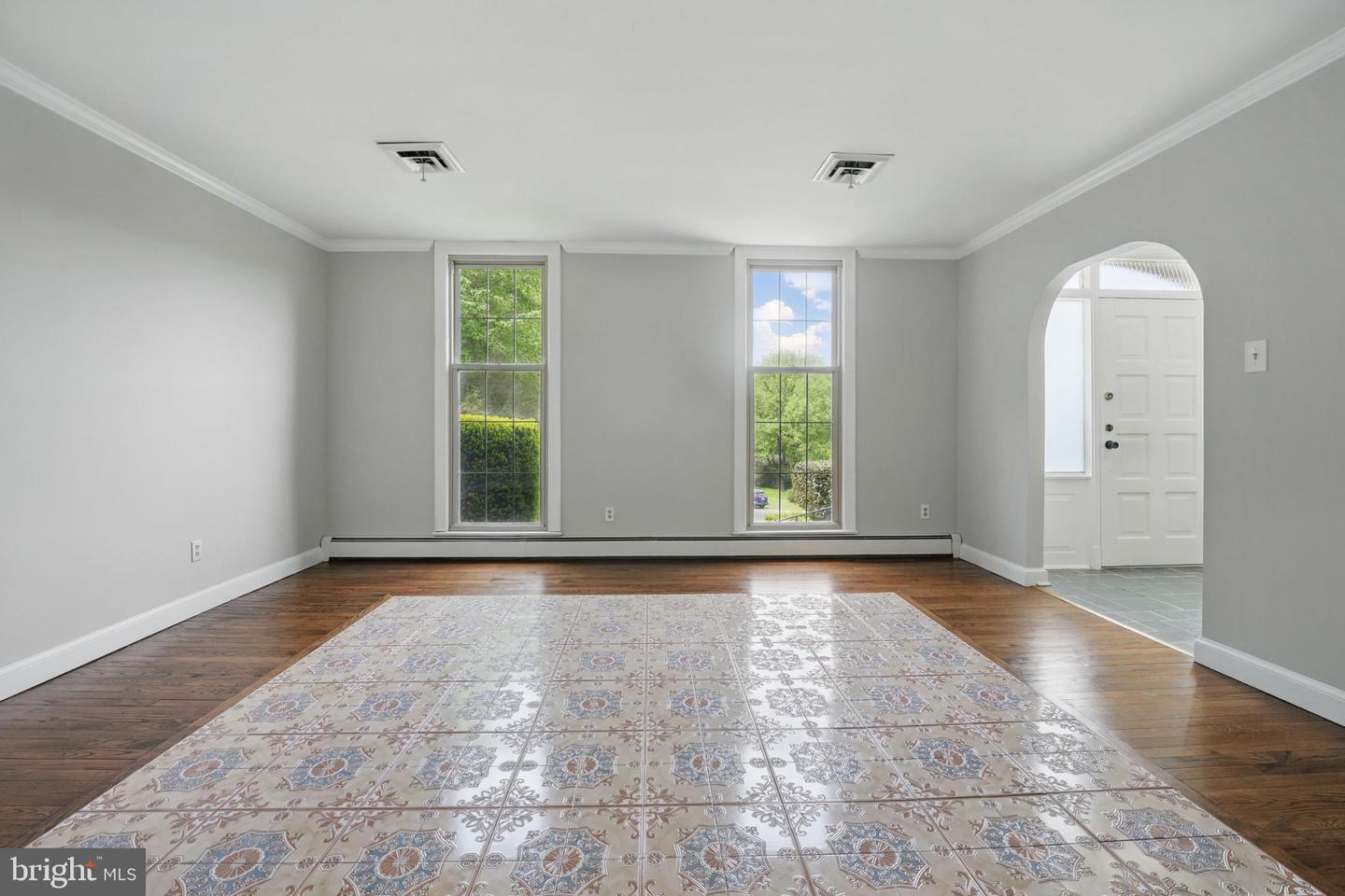 4801 FOX CHAPEL RD, FAIRFAX, Virginia 22030, 4 Bedrooms Bedrooms, ,3 BathroomsBathrooms,Residential,For sale,4801 FOX CHAPEL RD,VAFX2239052 MLS # VAFX2239052
