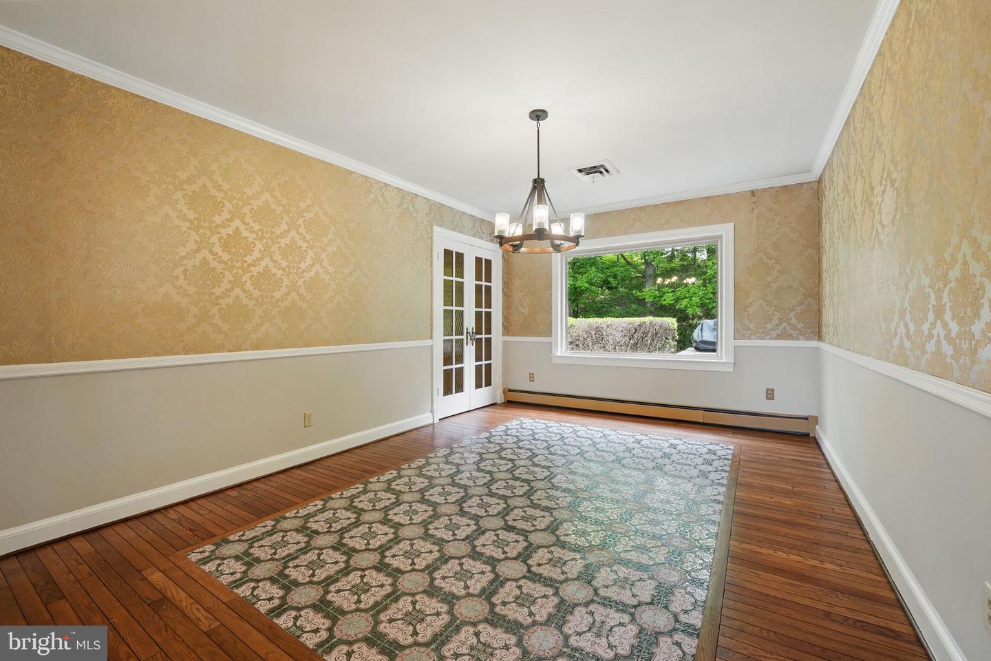 4801 FOX CHAPEL RD, FAIRFAX, Virginia 22030, 4 Bedrooms Bedrooms, ,3 BathroomsBathrooms,Residential,For sale,4801 FOX CHAPEL RD,VAFX2239052 MLS # VAFX2239052
