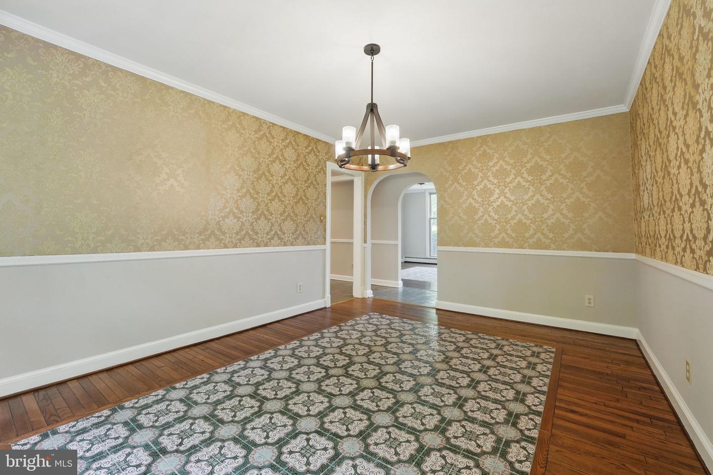 4801 FOX CHAPEL RD, FAIRFAX, Virginia 22030, 4 Bedrooms Bedrooms, ,3 BathroomsBathrooms,Residential,For sale,4801 FOX CHAPEL RD,VAFX2239052 MLS # VAFX2239052