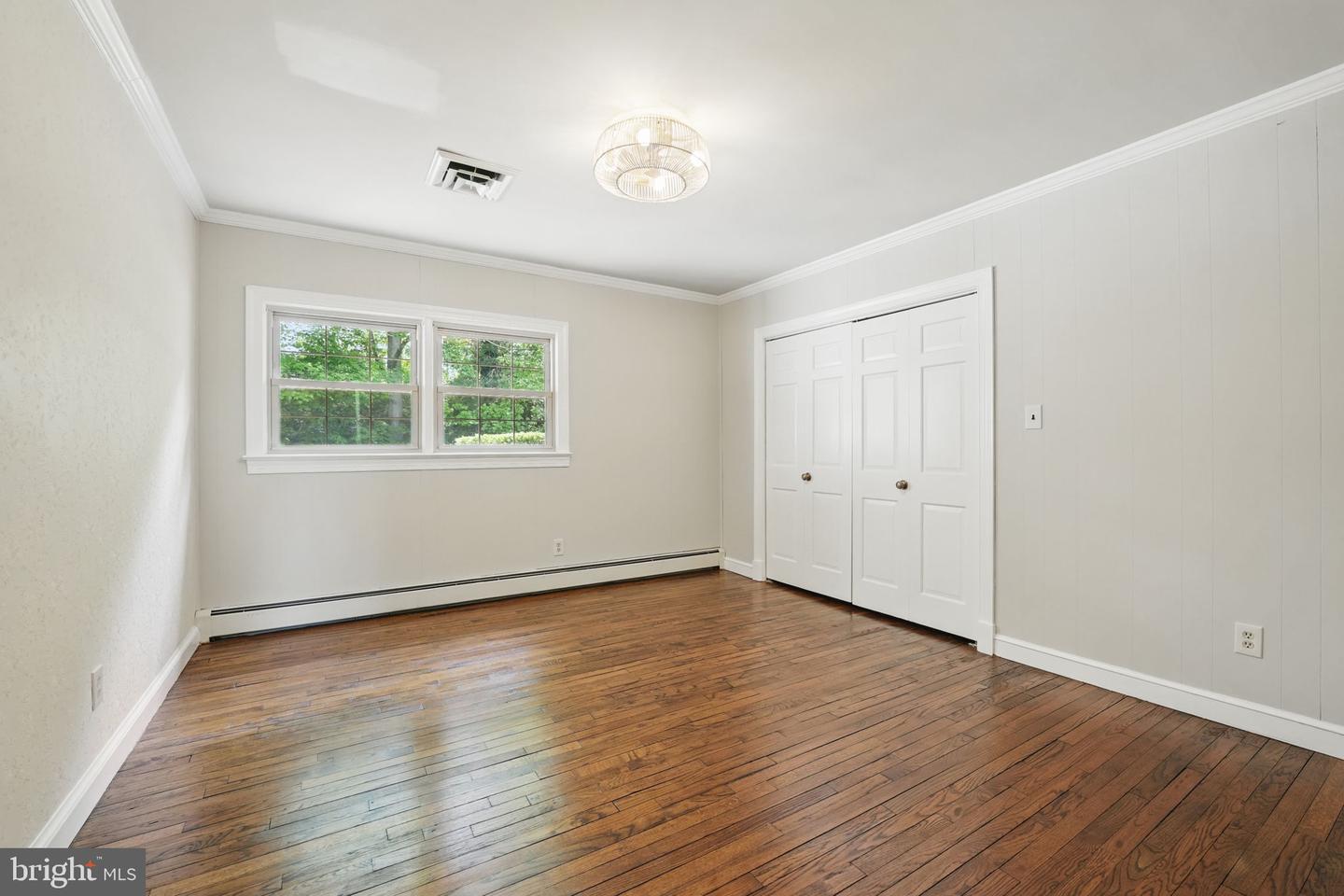 4801 FOX CHAPEL RD, FAIRFAX, Virginia 22030, 4 Bedrooms Bedrooms, ,3 BathroomsBathrooms,Residential,For sale,4801 FOX CHAPEL RD,VAFX2239052 MLS # VAFX2239052