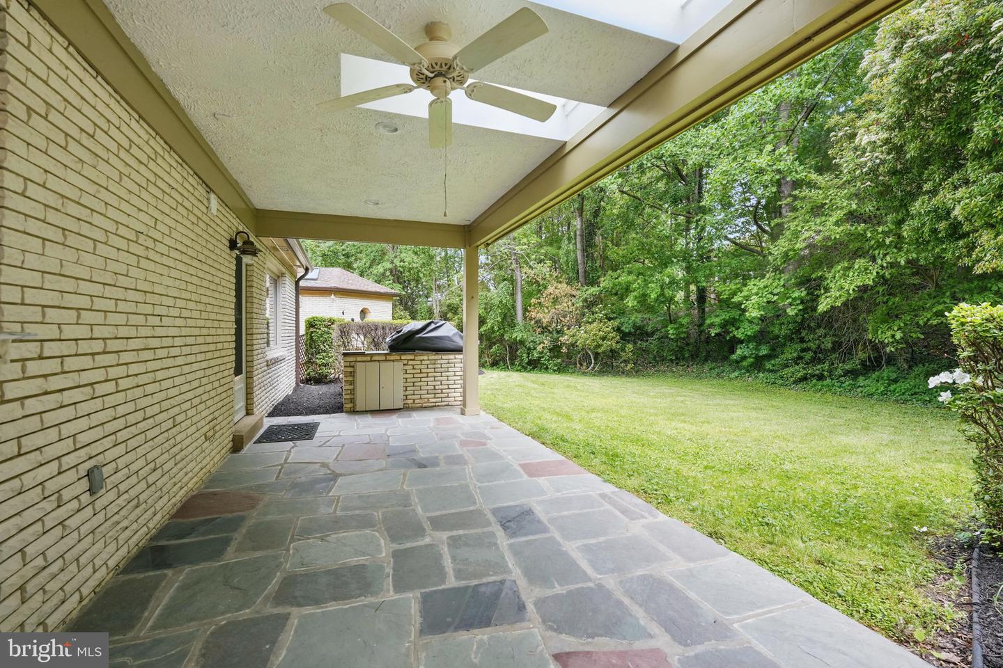 4801 FOX CHAPEL RD, FAIRFAX, Virginia 22030, 4 Bedrooms Bedrooms, ,3 BathroomsBathrooms,Residential,For sale,4801 FOX CHAPEL RD,VAFX2239052 MLS # VAFX2239052