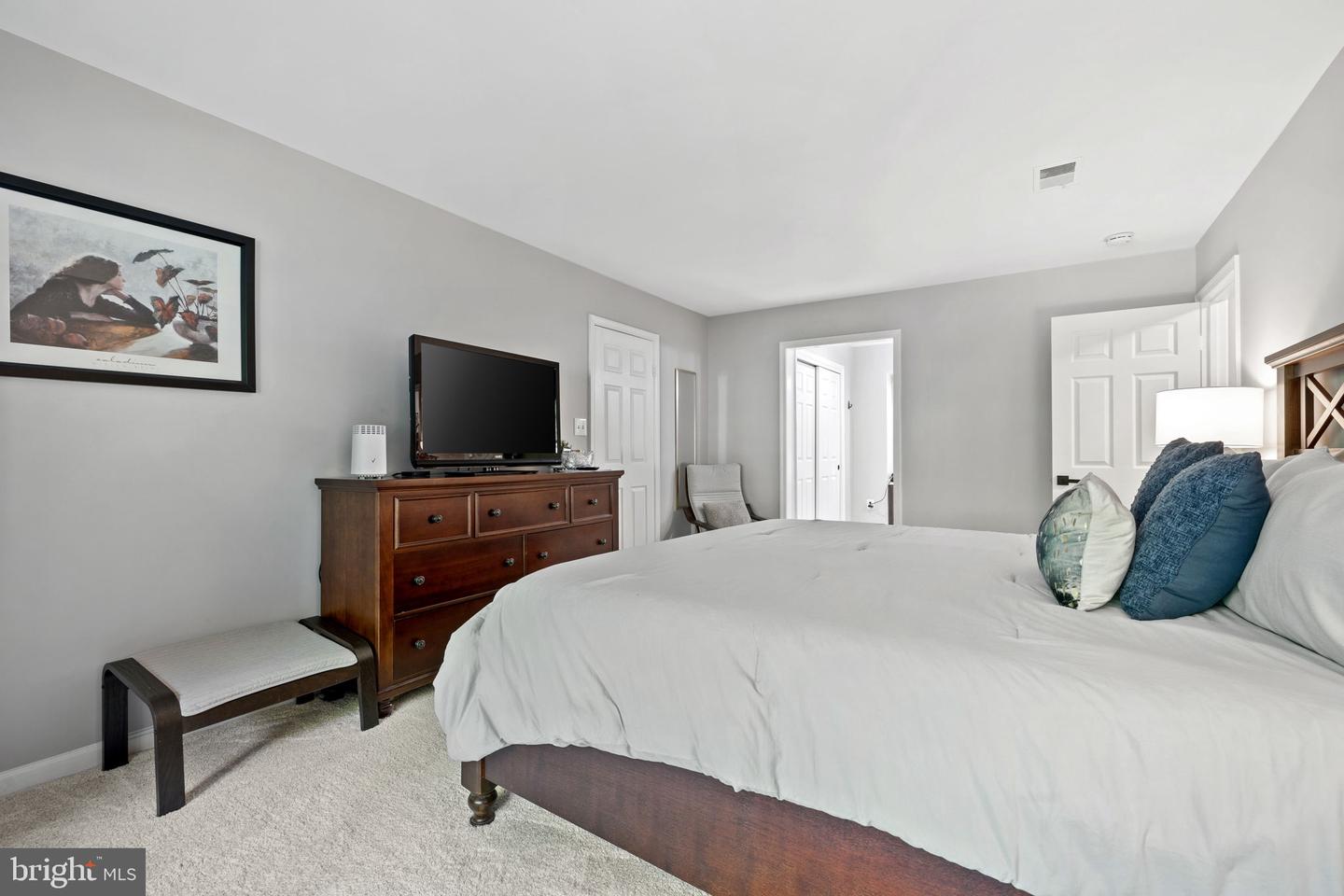 15807 MARLINGTON DR, DUMFRIES, Virginia 22025, 4 Bedrooms Bedrooms, ,2 BathroomsBathrooms,Residential,For sale,15807 MARLINGTON DR,VAPW2094162 MLS # VAPW2094162
