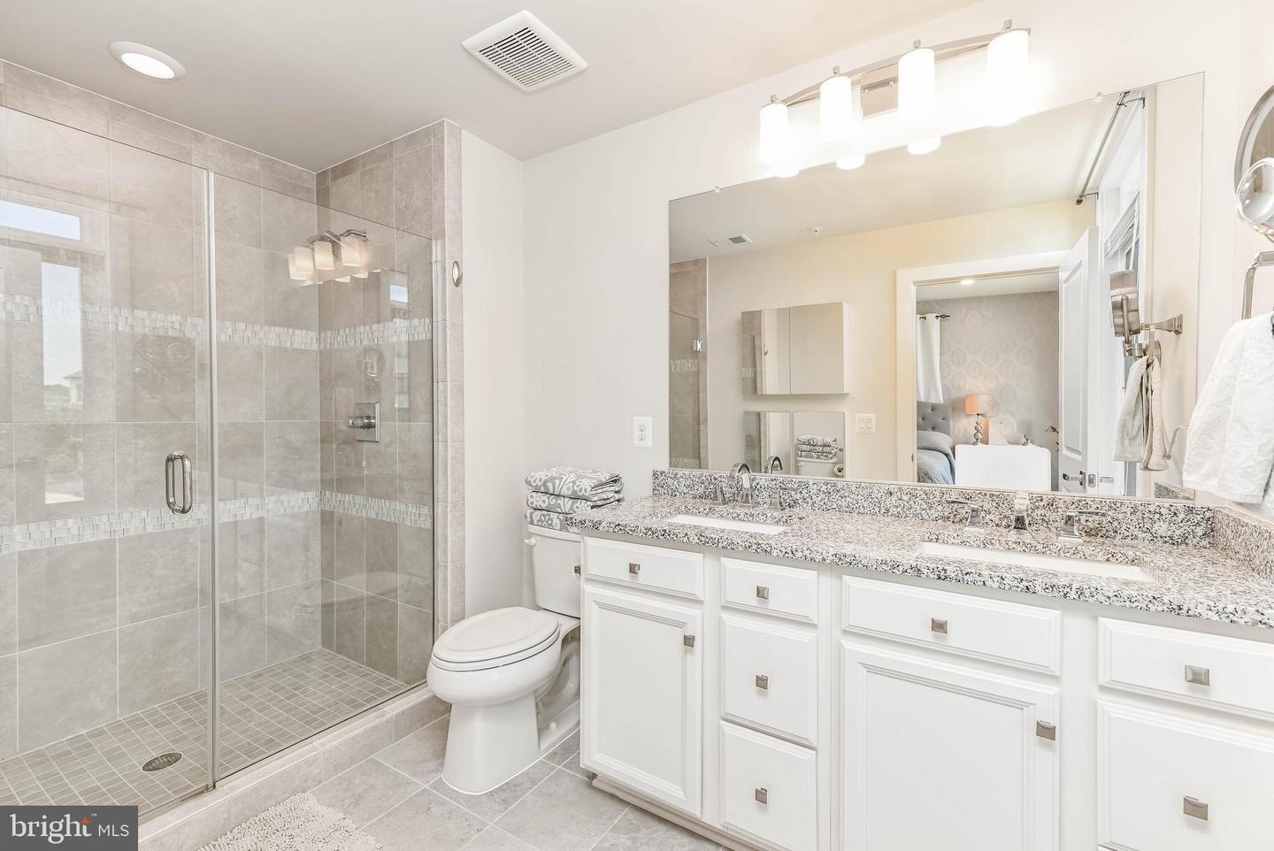 1612 ROCKY SHALE TER SE, LEESBURG, Virginia 20175, 3 Bedrooms Bedrooms, ,3 BathroomsBathrooms,Residential,For sale,1612 ROCKY SHALE TER SE,VALO2095782 MLS # VALO2095782