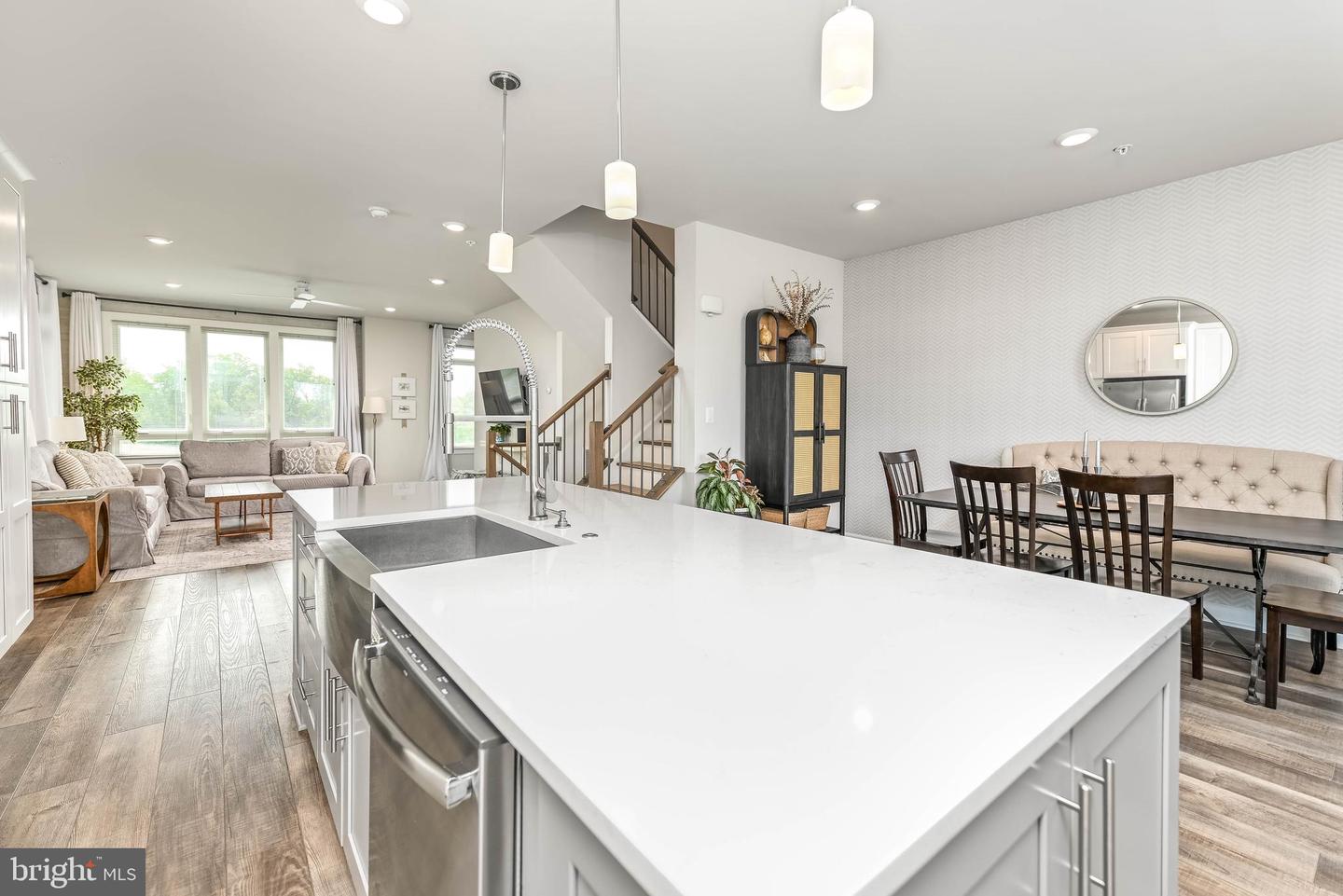 1612 ROCKY SHALE TER SE, LEESBURG, Virginia 20175, 3 Bedrooms Bedrooms, ,3 BathroomsBathrooms,Residential,For sale,1612 ROCKY SHALE TER SE,VALO2095782 MLS # VALO2095782