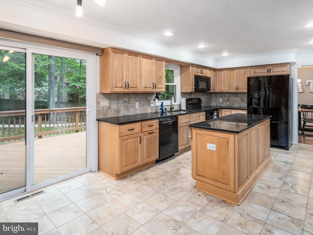1004 ENGLAND DR, STAFFORD, Virginia 22554, 5 Bedrooms Bedrooms, 15 Rooms Rooms,2 BathroomsBathrooms,Residential,For sale,1004 ENGLAND DR,VAST2038604 MLS # VAST2038604