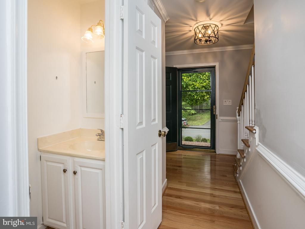 1004 ENGLAND DR, STAFFORD, Virginia 22554, 5 Bedrooms Bedrooms, 15 Rooms Rooms,2 BathroomsBathrooms,Residential,For sale,1004 ENGLAND DR,VAST2038604 MLS # VAST2038604