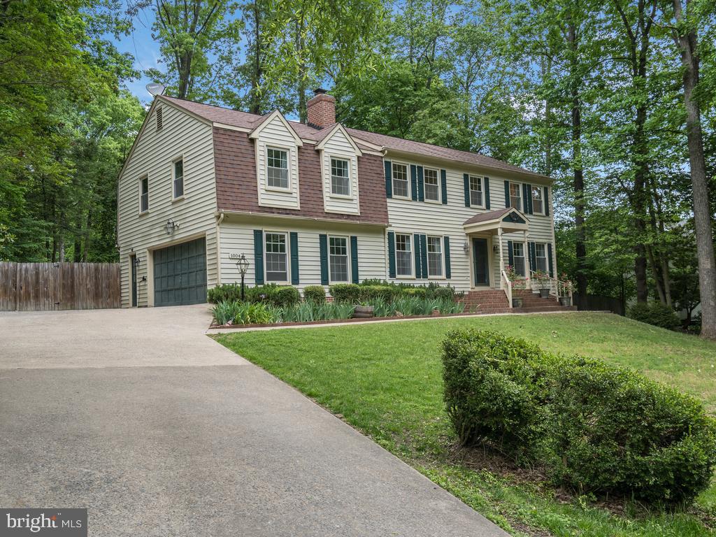 1004 ENGLAND DR, STAFFORD, Virginia 22554, 5 Bedrooms Bedrooms, 15 Rooms Rooms,2 BathroomsBathrooms,Residential,For sale,1004 ENGLAND DR,VAST2038604 MLS # VAST2038604