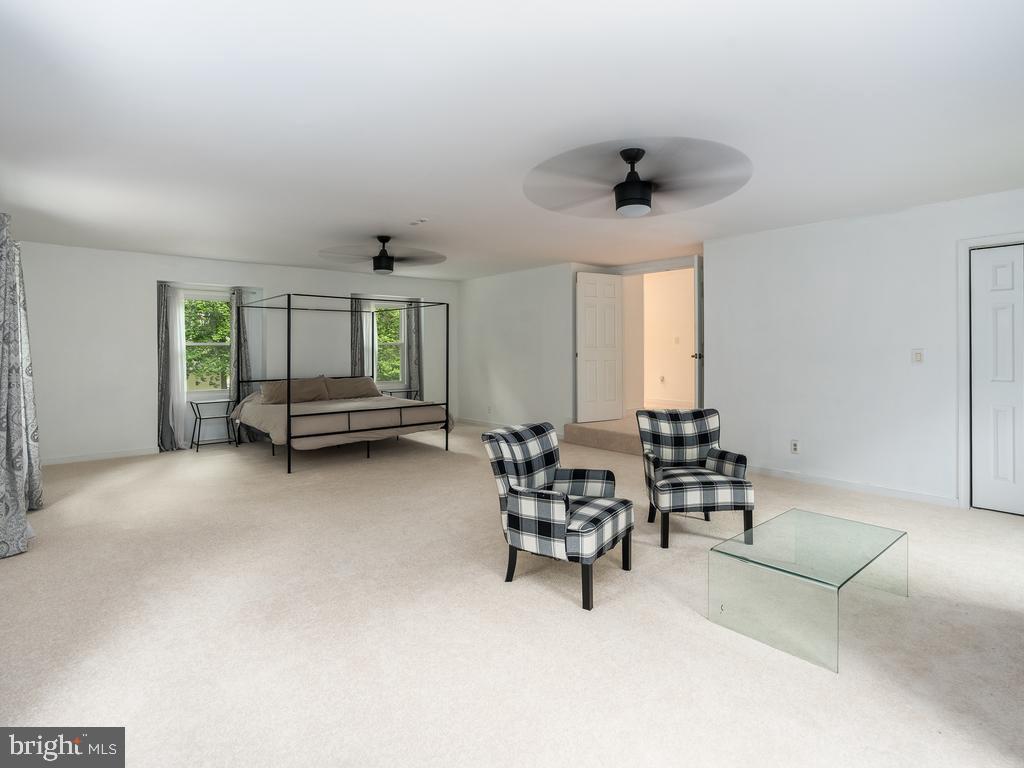 1004 ENGLAND DR, STAFFORD, Virginia 22554, 5 Bedrooms Bedrooms, 15 Rooms Rooms,2 BathroomsBathrooms,Residential,For sale,1004 ENGLAND DR,VAST2038604 MLS # VAST2038604