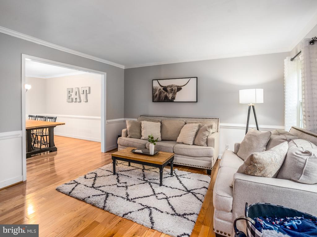 1004 ENGLAND DR, STAFFORD, Virginia 22554, 5 Bedrooms Bedrooms, 15 Rooms Rooms,2 BathroomsBathrooms,Residential,For sale,1004 ENGLAND DR,VAST2038604 MLS # VAST2038604