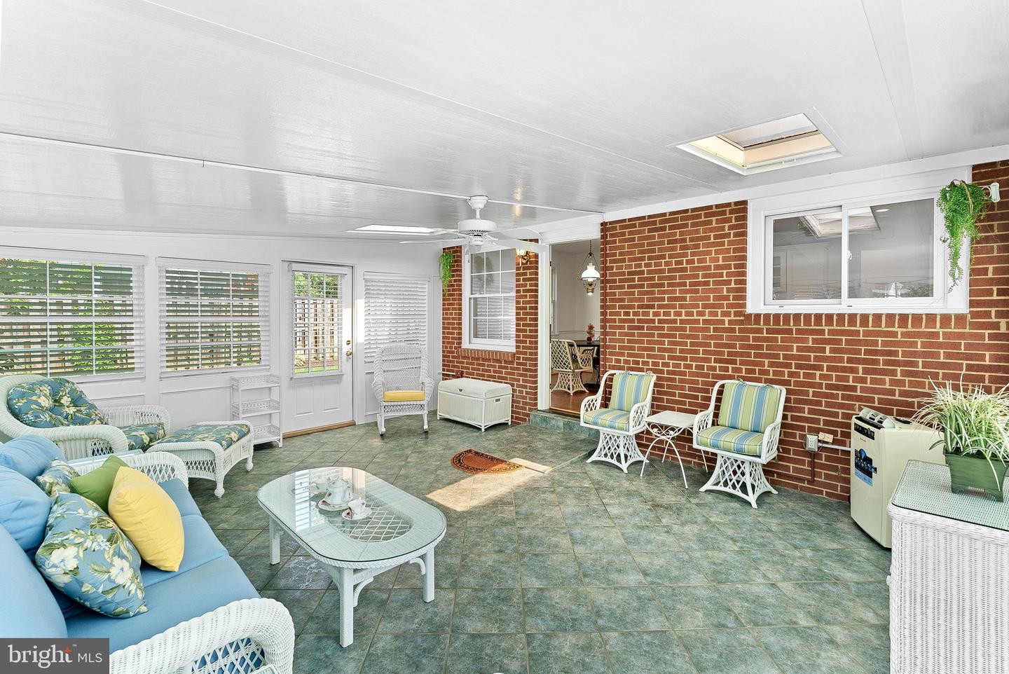 7607 NEWCASTLE DR, ANNANDALE, Virginia 22003, 4 Bedrooms Bedrooms, ,2 BathroomsBathrooms,Residential,For sale,7607 NEWCASTLE DR,VAFX2239310 MLS # VAFX2239310