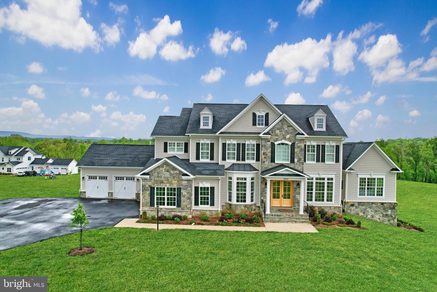19027 TELEGRAPH SPRINGS RD, PURCELLVILLE, Virginia 20132, 6 Bedrooms Bedrooms, ,6 BathroomsBathrooms,Residential,For sale,19027 TELEGRAPH SPRINGS RD,VALO2095826 MLS # VALO2095826