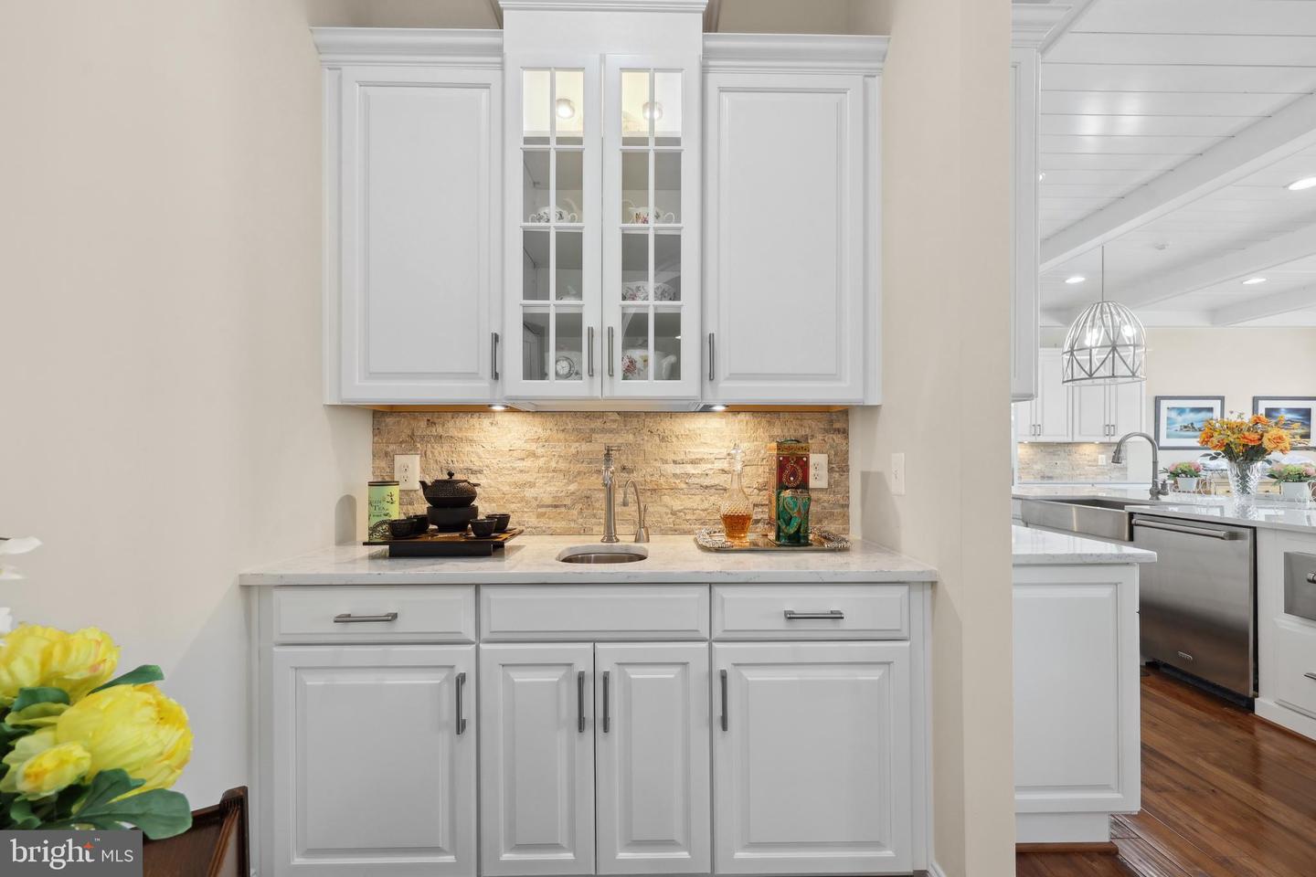 19027 TELEGRAPH SPRINGS RD, PURCELLVILLE, Virginia 20132, 6 Bedrooms Bedrooms, ,6 BathroomsBathrooms,Residential,For sale,19027 TELEGRAPH SPRINGS RD,VALO2095826 MLS # VALO2095826