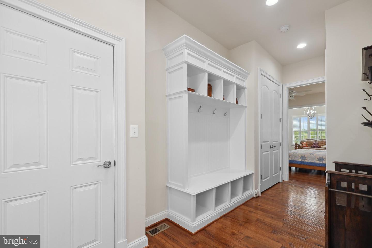 19027 TELEGRAPH SPRINGS RD, PURCELLVILLE, Virginia 20132, 6 Bedrooms Bedrooms, ,6 BathroomsBathrooms,Residential,For sale,19027 TELEGRAPH SPRINGS RD,VALO2095826 MLS # VALO2095826