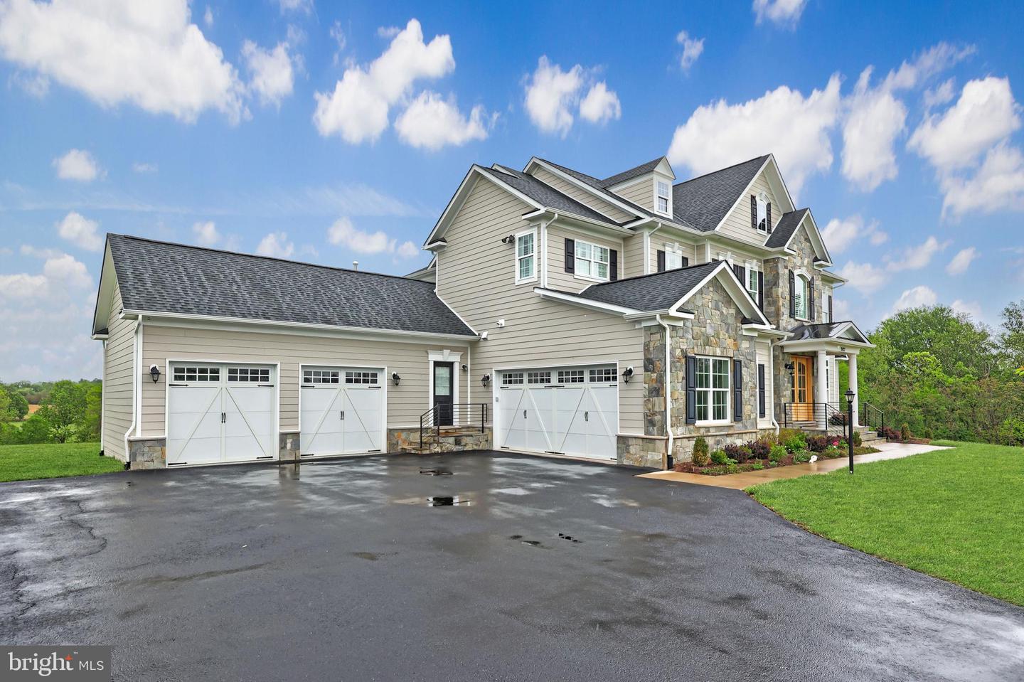 19027 TELEGRAPH SPRINGS RD, PURCELLVILLE, Virginia 20132, 6 Bedrooms Bedrooms, ,6 BathroomsBathrooms,Residential,For sale,19027 TELEGRAPH SPRINGS RD,VALO2095826 MLS # VALO2095826