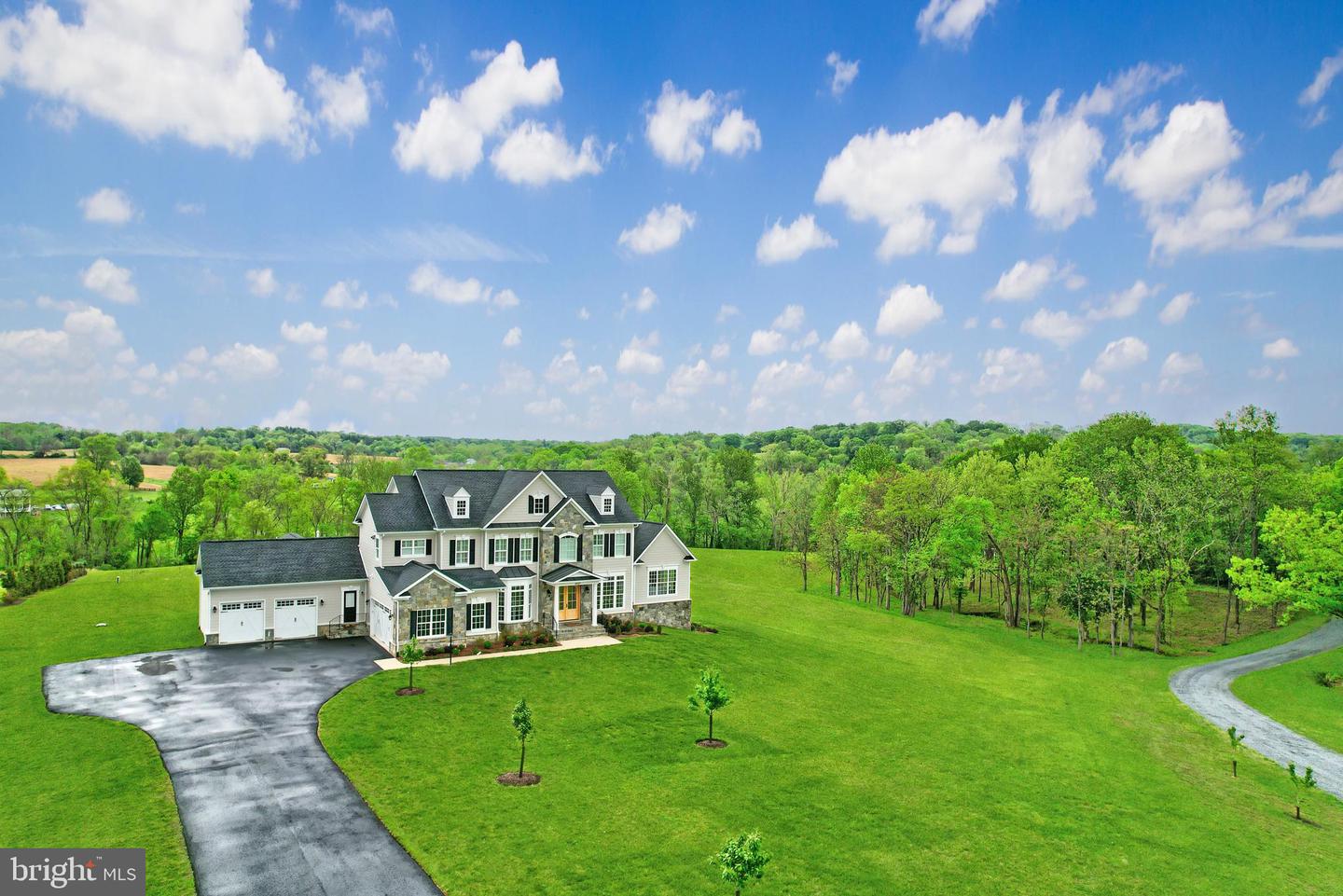 19027 TELEGRAPH SPRINGS RD, PURCELLVILLE, Virginia 20132, 6 Bedrooms Bedrooms, ,6 BathroomsBathrooms,Residential,For sale,19027 TELEGRAPH SPRINGS RD,VALO2095826 MLS # VALO2095826