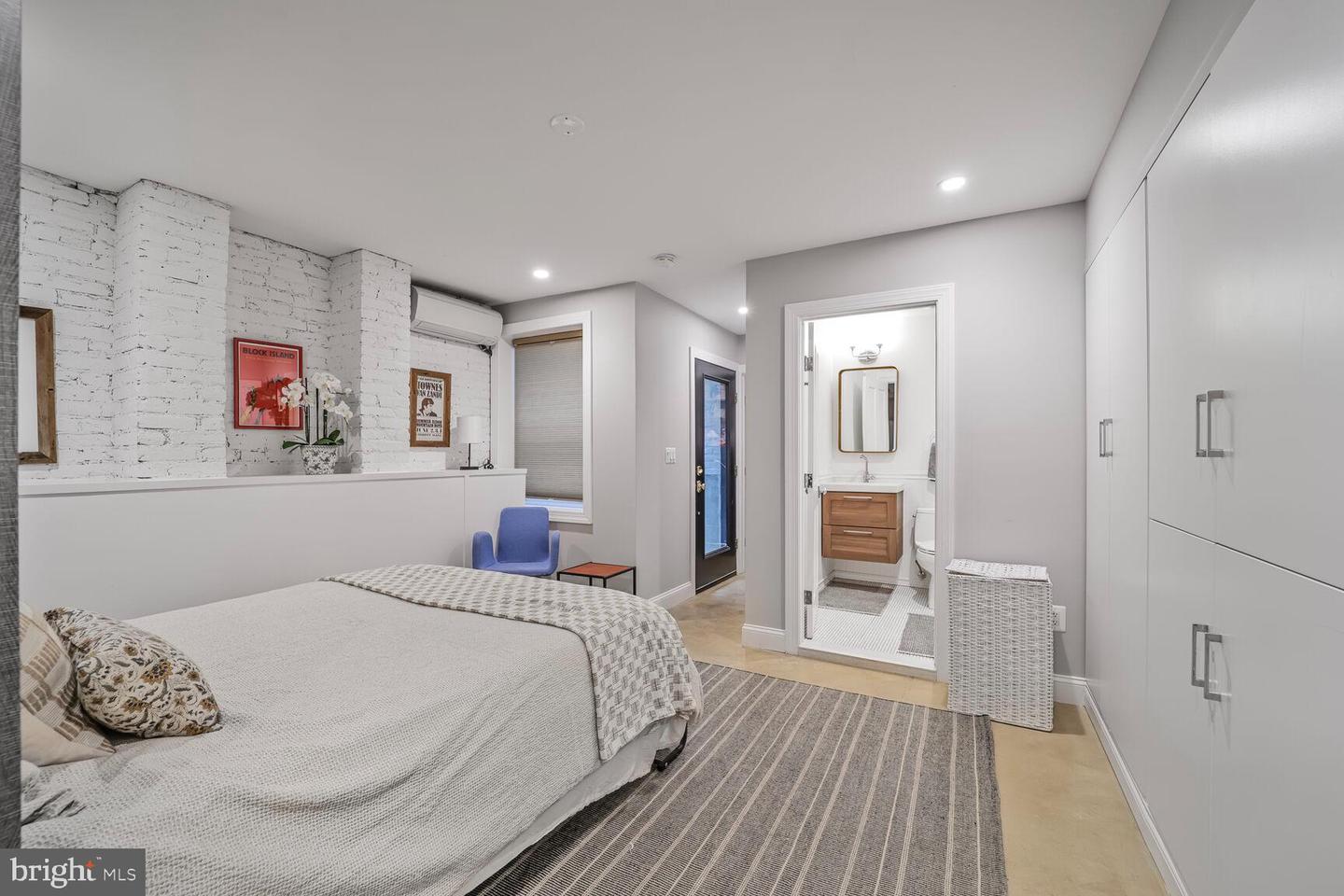 708 NORTH CAROLINA AVE SE, WASHINGTON, District Of Columbia 20003, 4 Bedrooms Bedrooms, ,3 BathroomsBathrooms,Residential,For sale,708 NORTH CAROLINA AVE SE,DCDC2199544 MLS # DCDC2199544