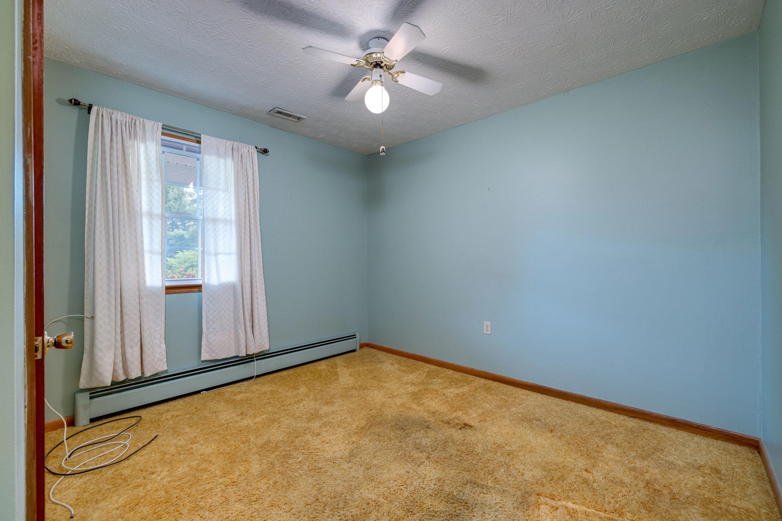 2810 SCENIC RD, ELKTON, Virginia 22827, 3 Bedrooms Bedrooms, ,2 BathroomsBathrooms,Residential,2810 SCENIC RD,664636 MLS # 664636