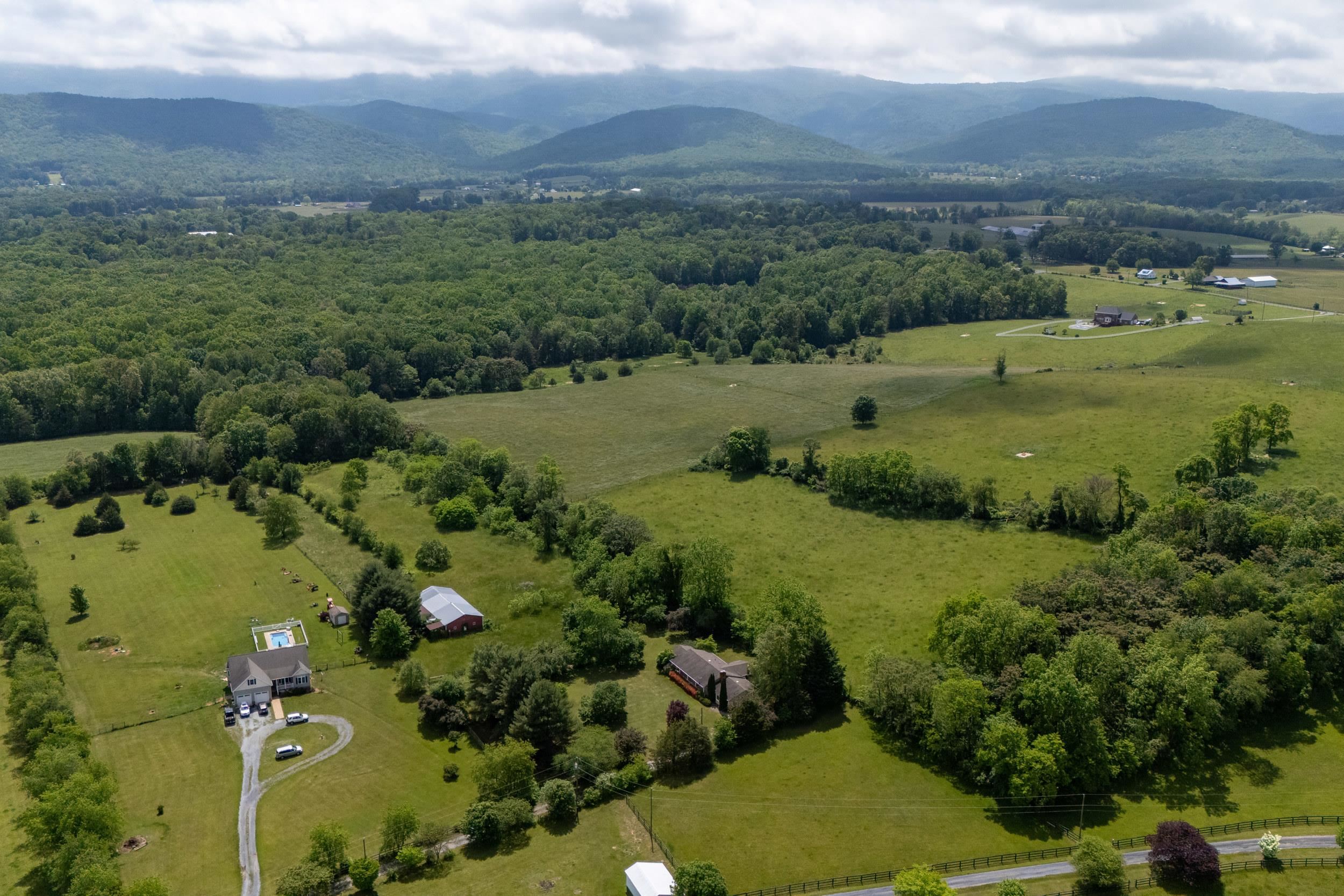 2810 SCENIC RD, ELKTON, Virginia 22827, 3 Bedrooms Bedrooms, ,2 BathroomsBathrooms,Residential,2810 SCENIC RD,664636 MLS # 664636