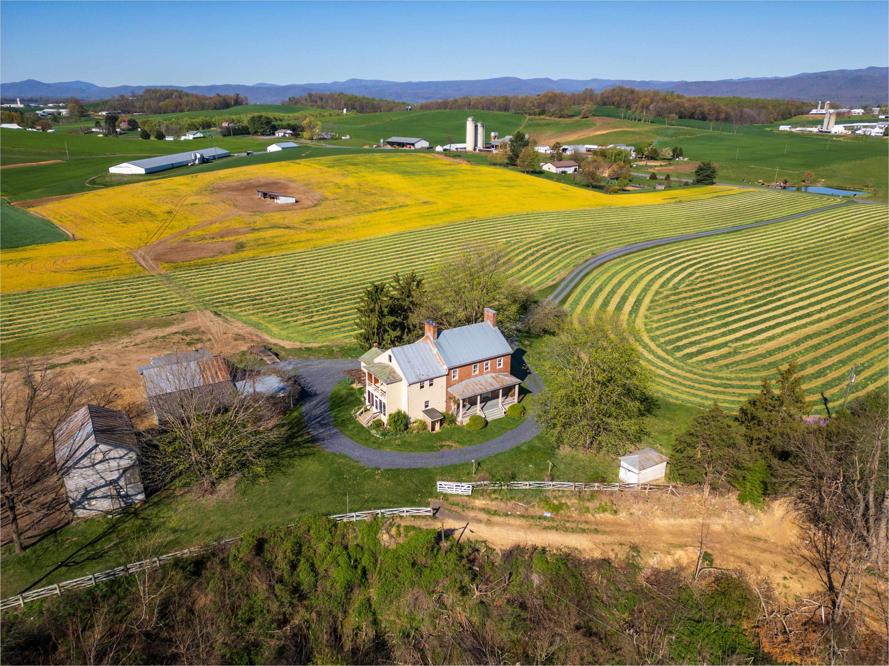 3599 LUMBER MILL RD, DAYTON, Virginia 22821, 5 Bedrooms Bedrooms, ,2 BathroomsBathrooms,Residential,3599 LUMBER MILL RD,664639 MLS # 664639