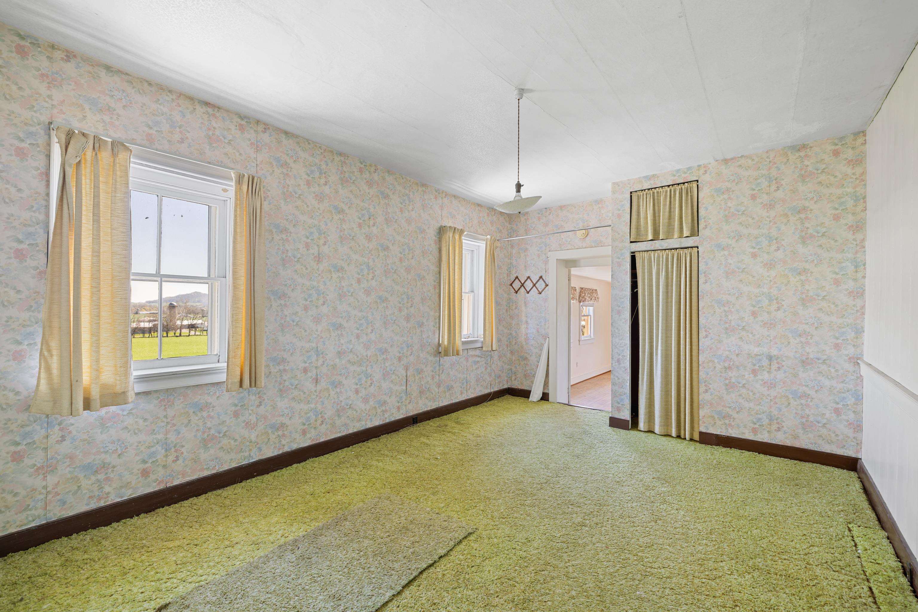3599 LUMBER MILL RD, DAYTON, Virginia 22821, 5 Bedrooms Bedrooms, ,2 BathroomsBathrooms,Residential,3599 LUMBER MILL RD,664639 MLS # 664639