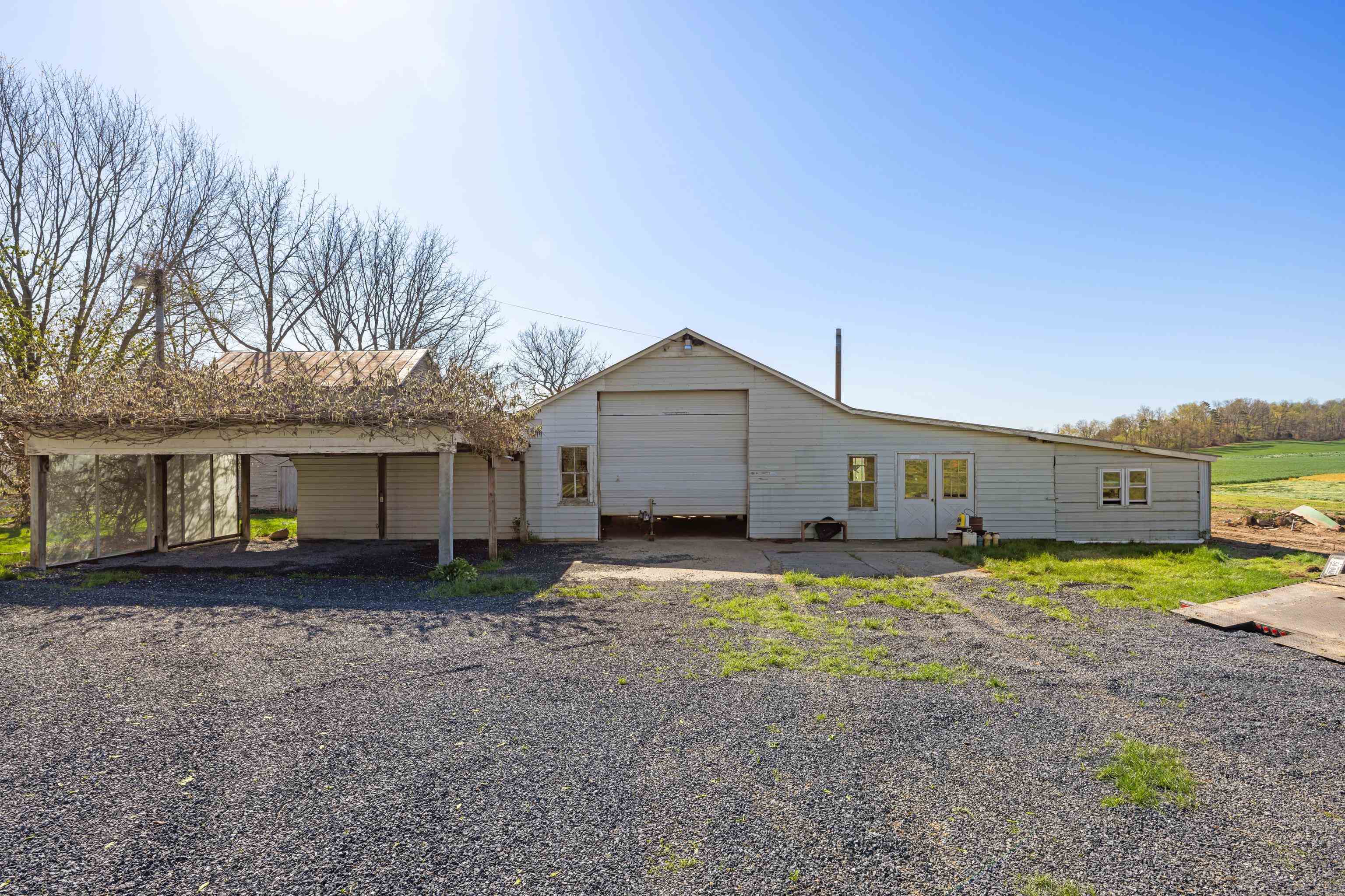 3599 LUMBER MILL RD, DAYTON, Virginia 22821, 5 Bedrooms Bedrooms, ,2 BathroomsBathrooms,Residential,3599 LUMBER MILL RD,664639 MLS # 664639