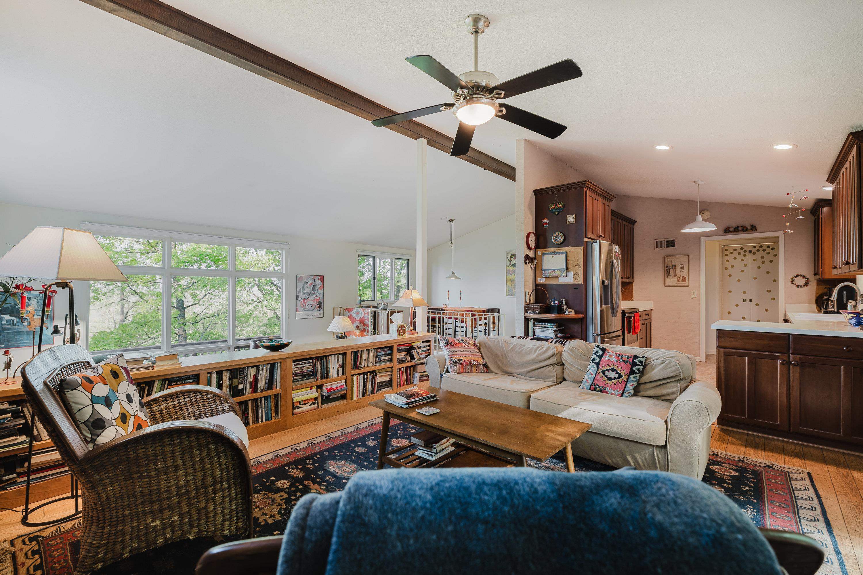 1227 WOODCREST CIR, HARRISONBURG, Virginia 22801, 4 Bedrooms Bedrooms, ,3 BathroomsBathrooms,Residential,1227 WOODCREST CIR,664642 MLS # 664642