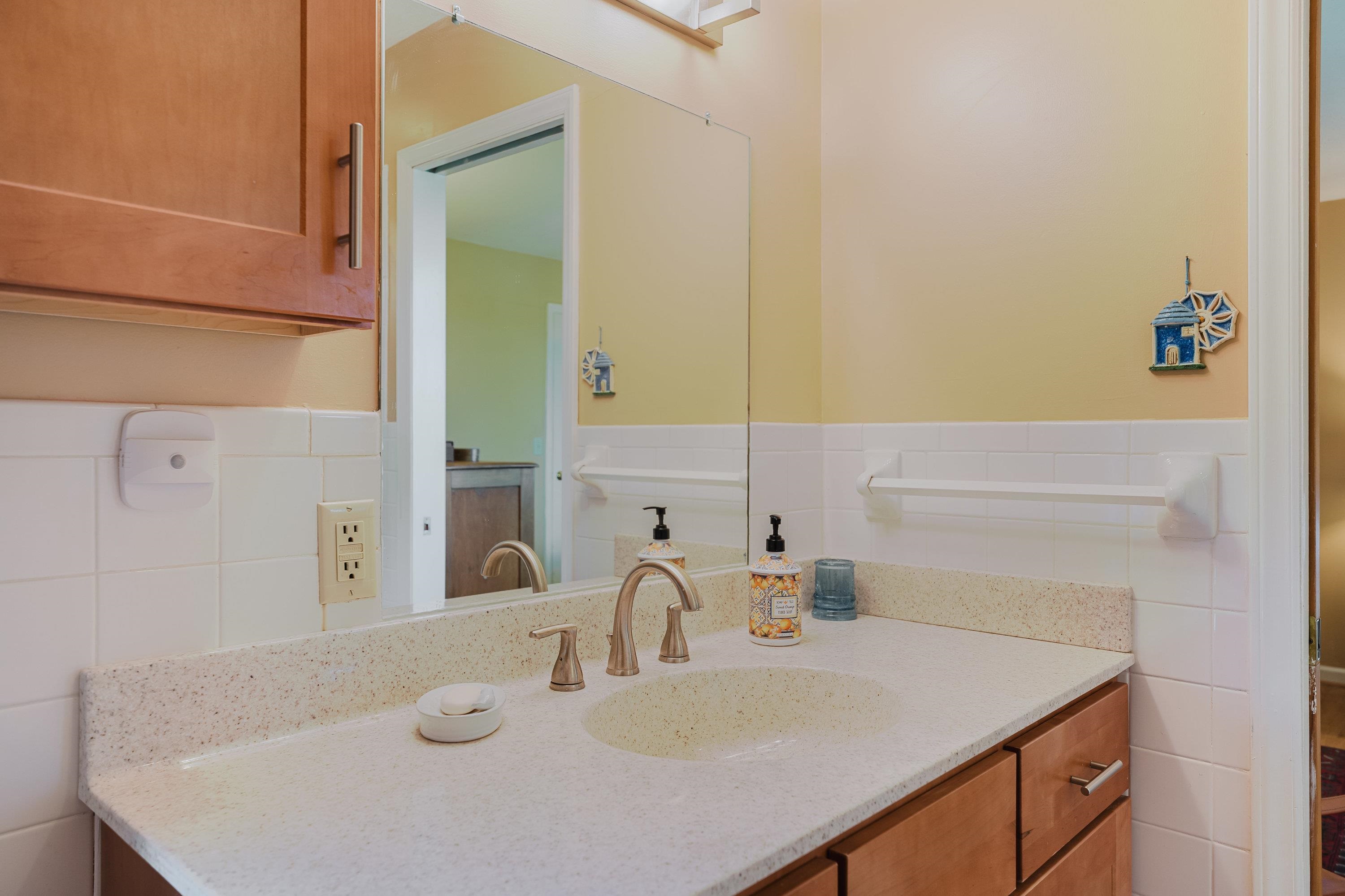 1227 WOODCREST CIR, HARRISONBURG, Virginia 22801, 4 Bedrooms Bedrooms, ,3 BathroomsBathrooms,Residential,1227 WOODCREST CIR,664642 MLS # 664642