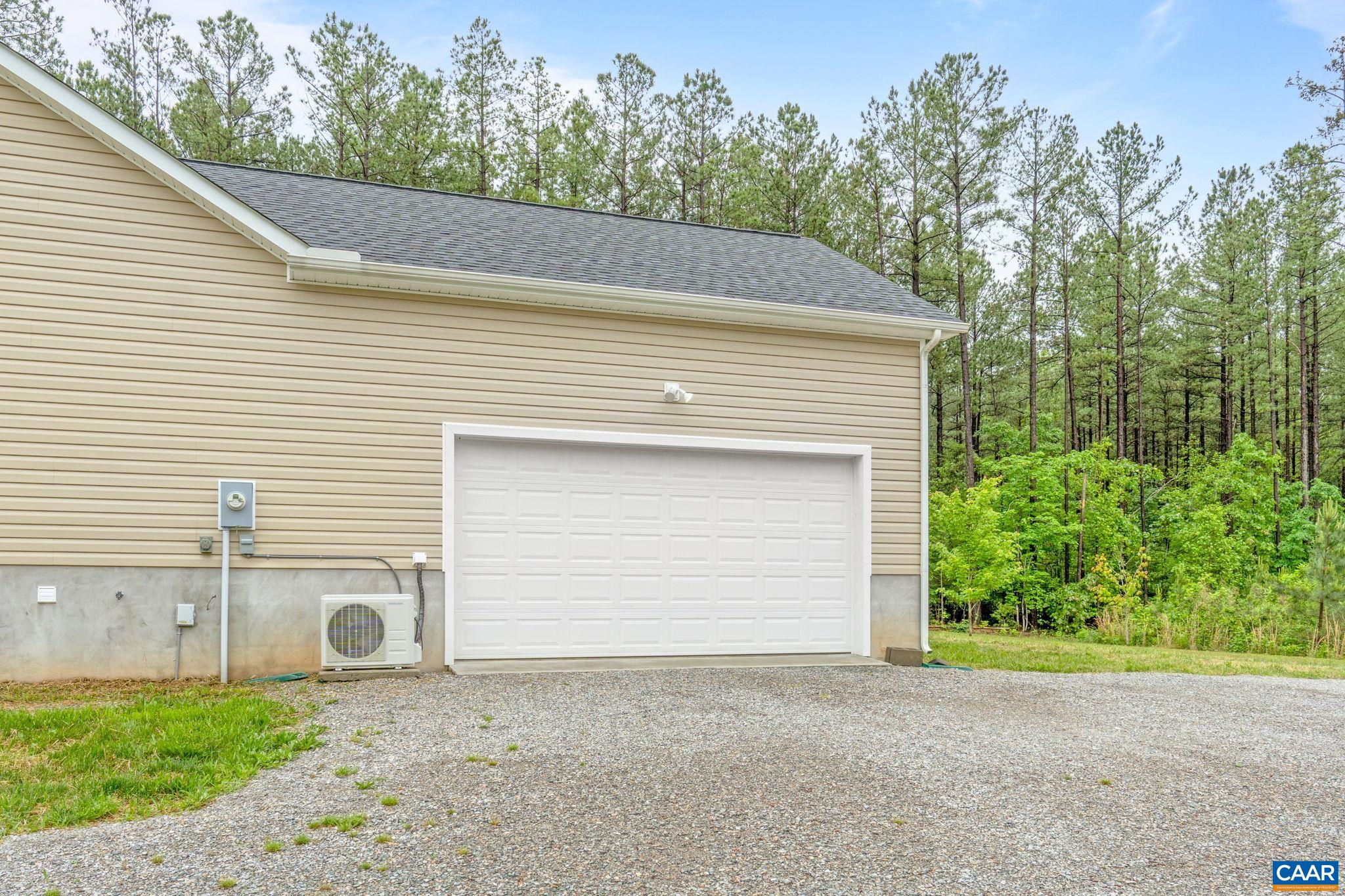 6169 COMMUNITY HOUSE RD, COLUMBIA, Virginia 23038, 3 Bedrooms Bedrooms, ,2 BathroomsBathrooms,Residential,6169 COMMUNITY HOUSE RD,664643 MLS # 664643