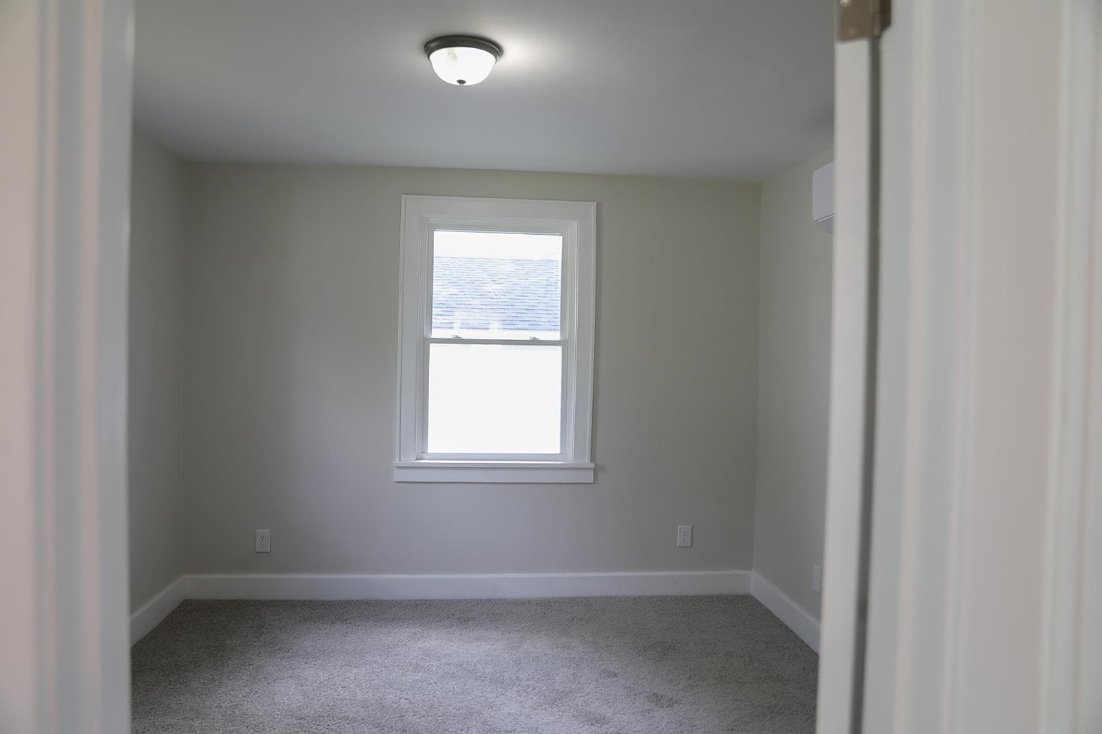 654 N AUGUSTA ST, WAYNESBORO, Virginia 22980, 3 Bedrooms Bedrooms, ,2 BathroomsBathrooms,Residential,654 N AUGUSTA ST,664645 MLS # 664645