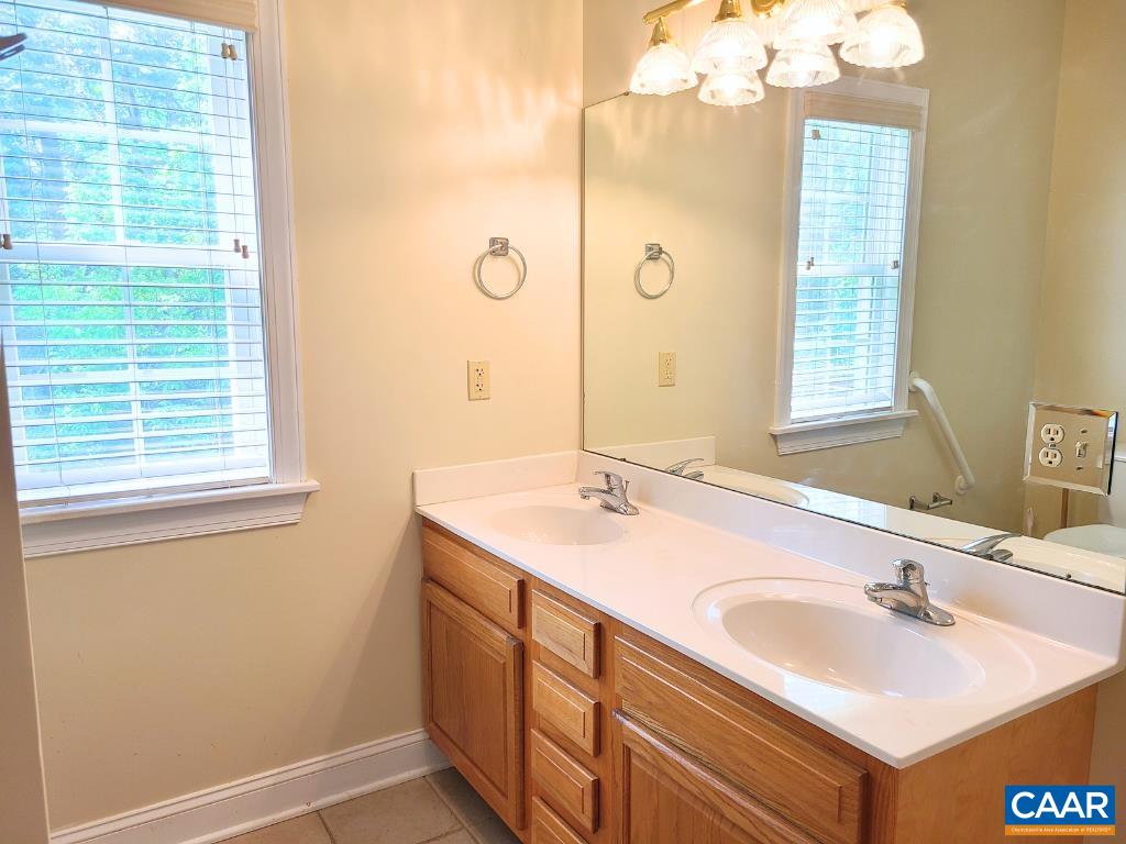 134 JACKSON ST, GORDONSVILLE, Virginia 22942, 3 Bedrooms Bedrooms, ,2 BathroomsBathrooms,Residential,134 JACKSON ST,664650 MLS # 664650