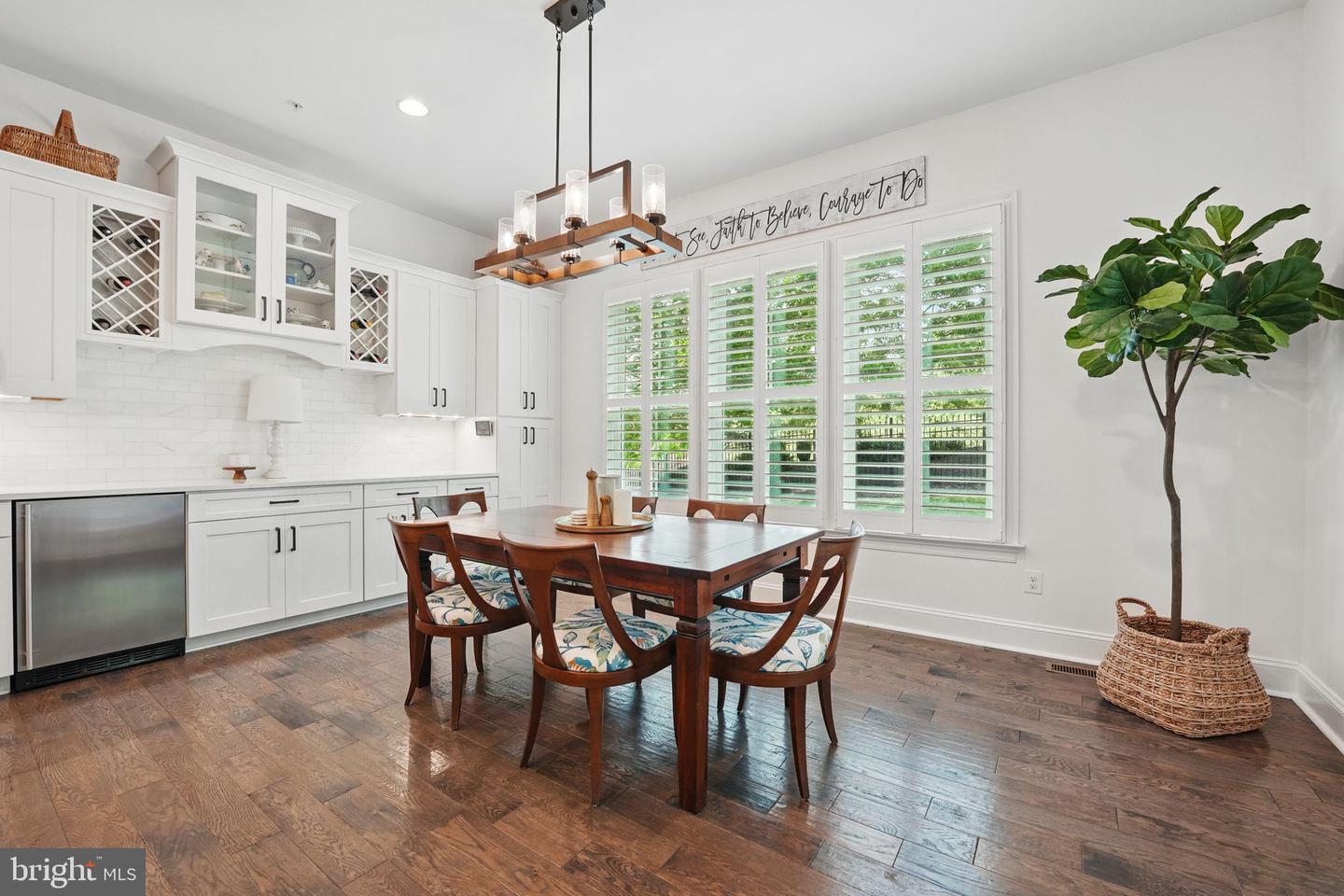 17063 BELLE ISLE DR, DUMFRIES, Virginia 22026, 5 Bedrooms Bedrooms, ,4 BathroomsBathrooms,Residential,For sale,17063 BELLE ISLE DR,VAPW2094246 MLS # VAPW2094246