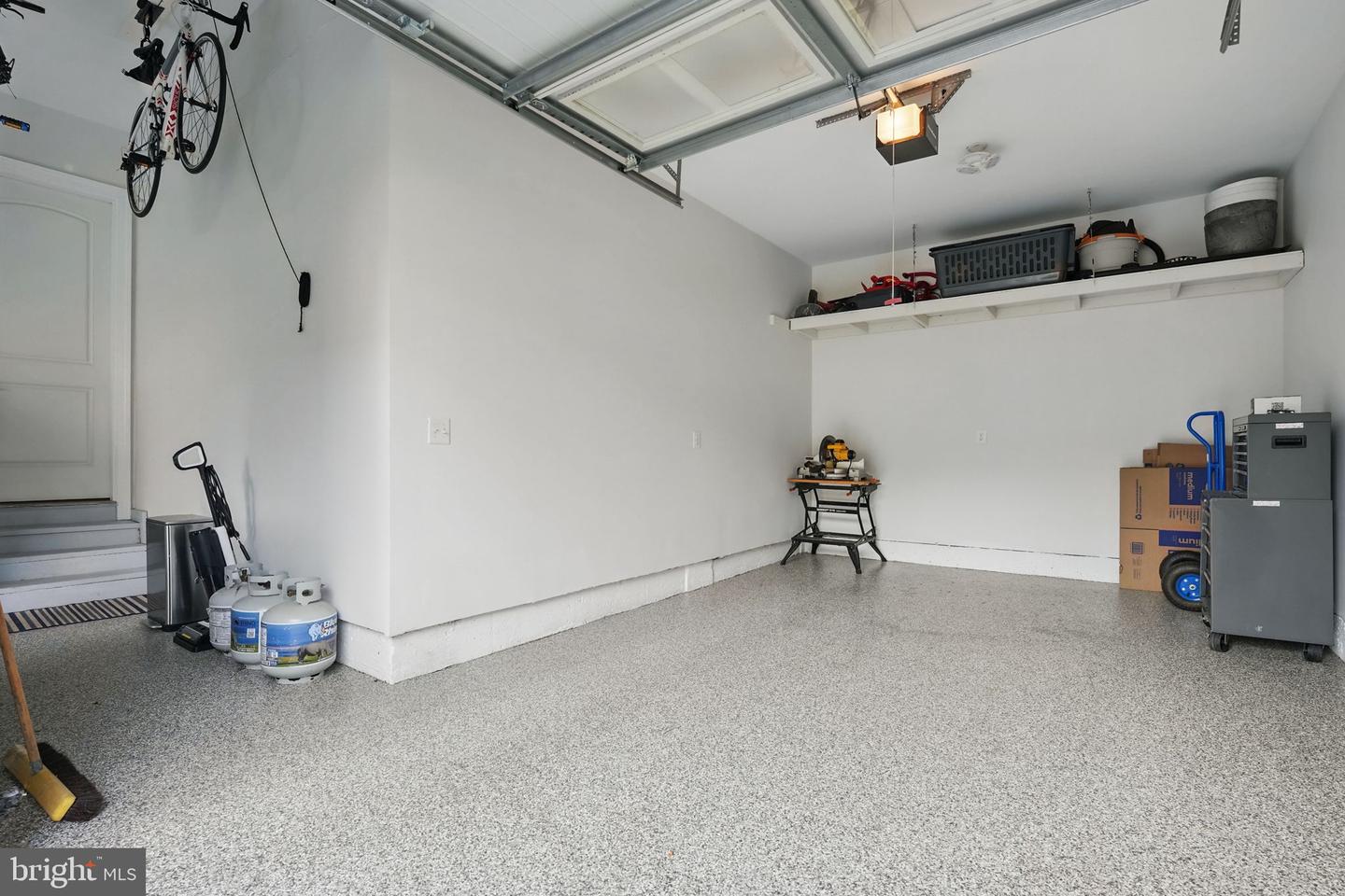 17063 BELLE ISLE DR, DUMFRIES, Virginia 22026, 5 Bedrooms Bedrooms, ,4 BathroomsBathrooms,Residential,For sale,17063 BELLE ISLE DR,VAPW2094246 MLS # VAPW2094246