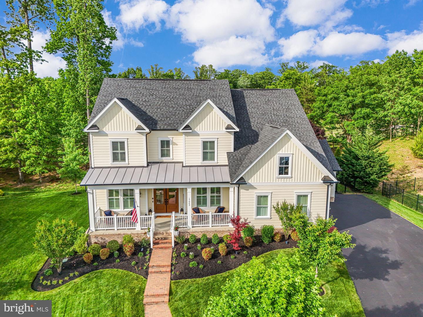 17063 BELLE ISLE DR, DUMFRIES, Virginia 22026, 5 Bedrooms Bedrooms, ,4 BathroomsBathrooms,Residential,For sale,17063 BELLE ISLE DR,VAPW2094246 MLS # VAPW2094246