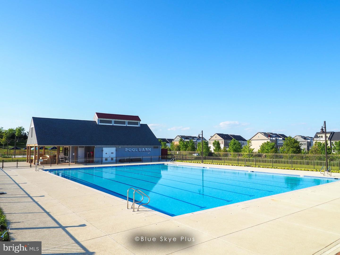 17063 BELLE ISLE DR, DUMFRIES, Virginia 22026, 5 Bedrooms Bedrooms, ,4 BathroomsBathrooms,Residential,For sale,17063 BELLE ISLE DR,VAPW2094246 MLS # VAPW2094246