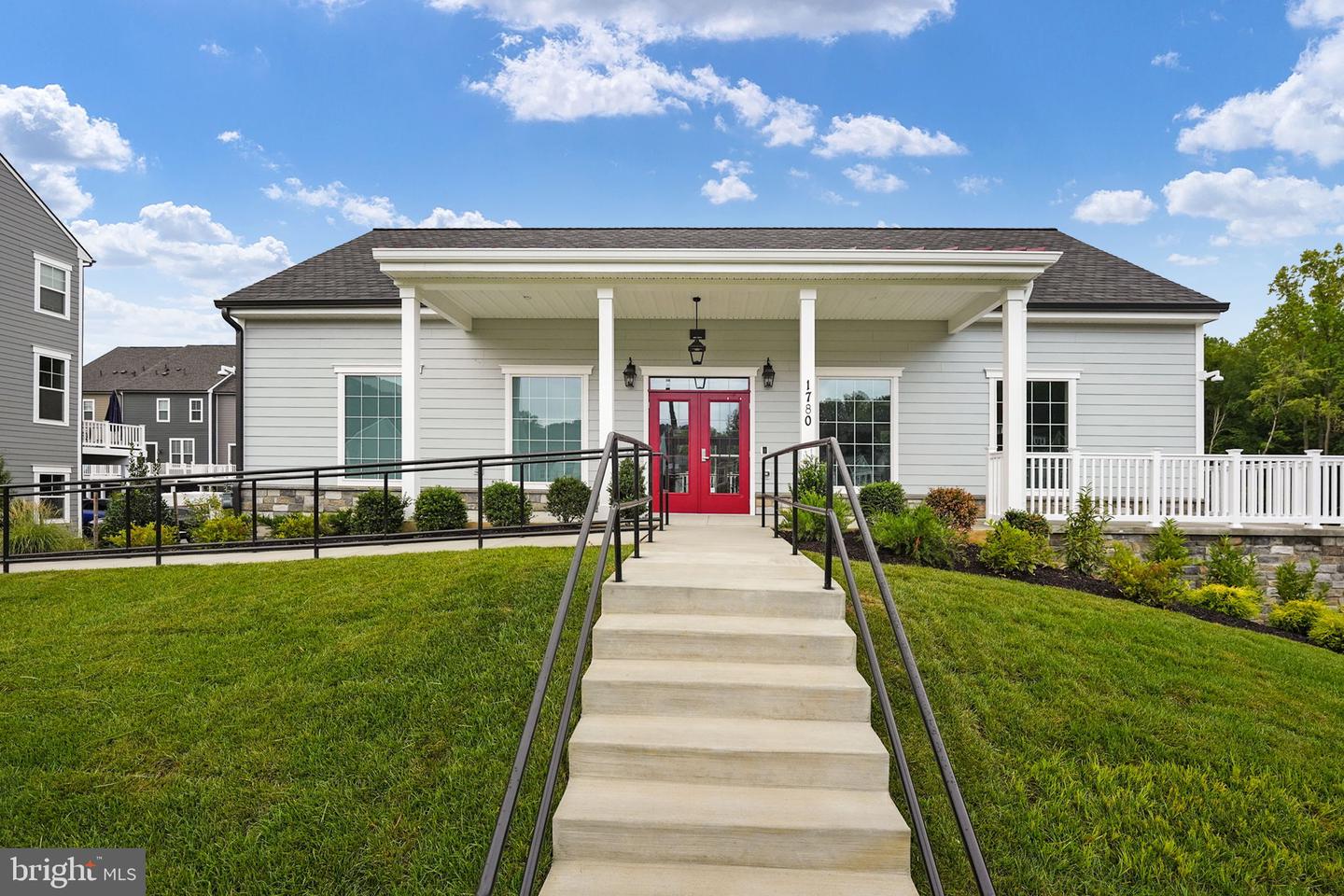 17063 BELLE ISLE DR, DUMFRIES, Virginia 22026, 5 Bedrooms Bedrooms, ,4 BathroomsBathrooms,Residential,For sale,17063 BELLE ISLE DR,VAPW2094246 MLS # VAPW2094246