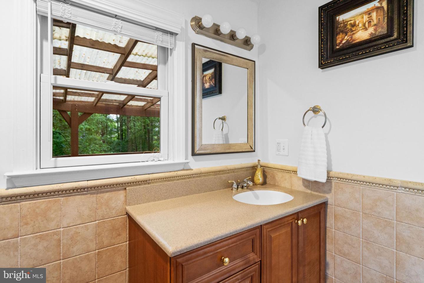 6703 PORTREE CT, SPRINGFIELD, Virginia 22152, 5 Bedrooms Bedrooms, 15 Rooms Rooms,3 BathroomsBathrooms,Residential,For sale,6703 PORTREE CT,VAFX2239452 MLS # VAFX2239452