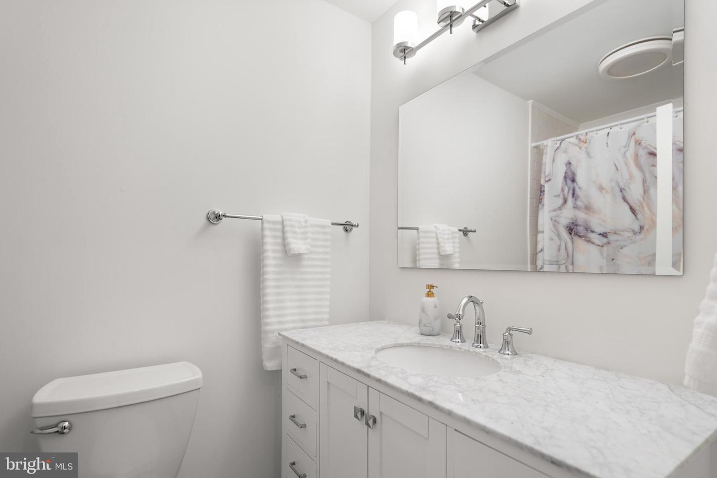 6703 PORTREE CT, SPRINGFIELD, Virginia 22152, 5 Bedrooms Bedrooms, 15 Rooms Rooms,3 BathroomsBathrooms,Residential,For sale,6703 PORTREE CT,VAFX2239452 MLS # VAFX2239452