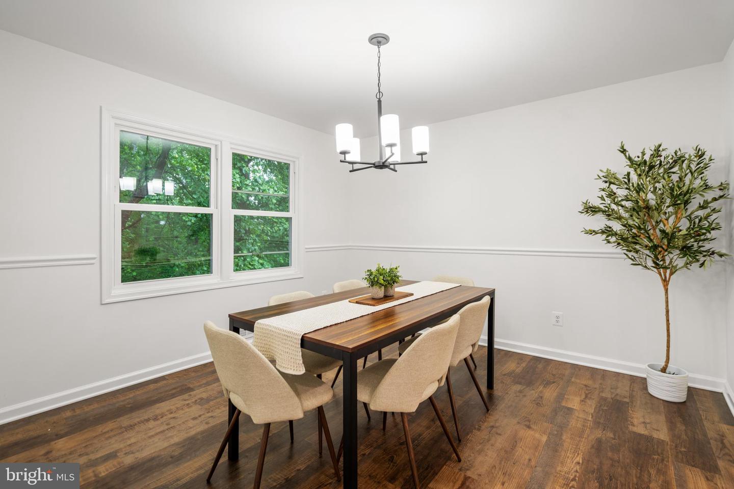 6703 PORTREE CT, SPRINGFIELD, Virginia 22152, 5 Bedrooms Bedrooms, 15 Rooms Rooms,3 BathroomsBathrooms,Residential,For sale,6703 PORTREE CT,VAFX2239452 MLS # VAFX2239452