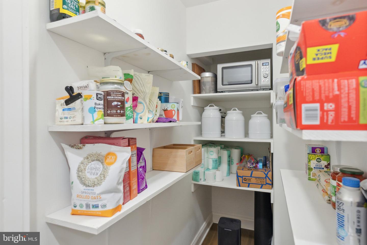 4853 LITTLE FALLS RD, ARLINGTON, Virginia 22207, 3 Bedrooms Bedrooms, ,3 BathroomsBathrooms,Residential,For sale,4853 LITTLE FALLS RD,VAAR2057228 MLS # VAAR2057228