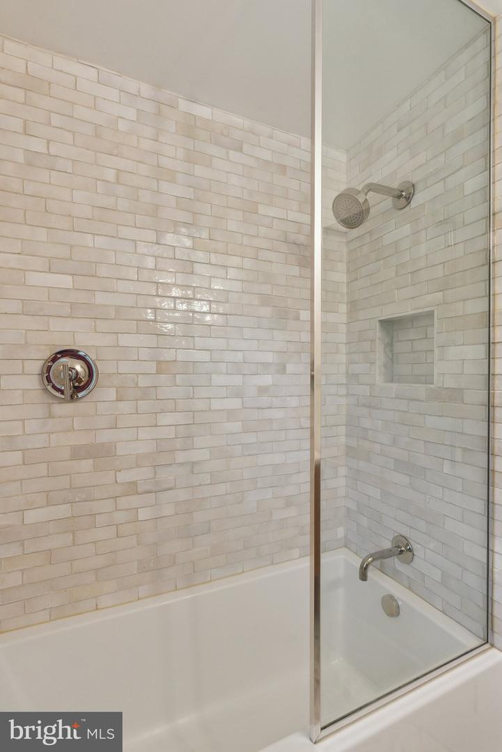 4853 LITTLE FALLS RD, ARLINGTON, Virginia 22207, 3 Bedrooms Bedrooms, ,3 BathroomsBathrooms,Residential,For sale,4853 LITTLE FALLS RD,VAAR2057228 MLS # VAAR2057228