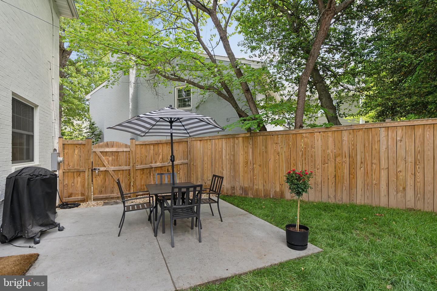 4853 LITTLE FALLS RD, ARLINGTON, Virginia 22207, 3 Bedrooms Bedrooms, ,3 BathroomsBathrooms,Residential,For sale,4853 LITTLE FALLS RD,VAAR2057228 MLS # VAAR2057228