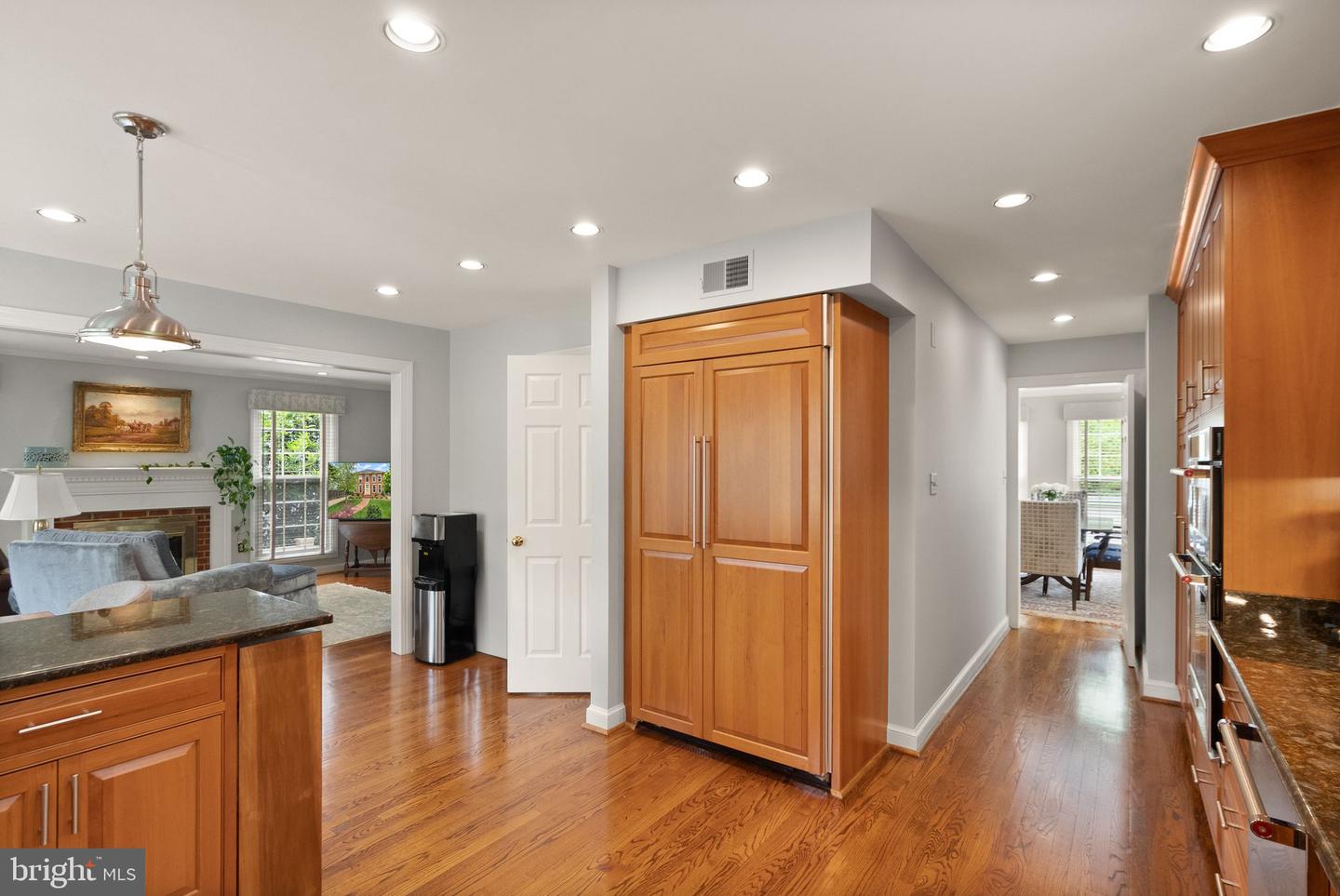 1715 N EDGEWOOD ST, ARLINGTON, Virginia 22201, 4 Bedrooms Bedrooms, ,3 BathroomsBathrooms,Residential,For sale,1715 N EDGEWOOD ST,VAAR2057232 MLS # VAAR2057232