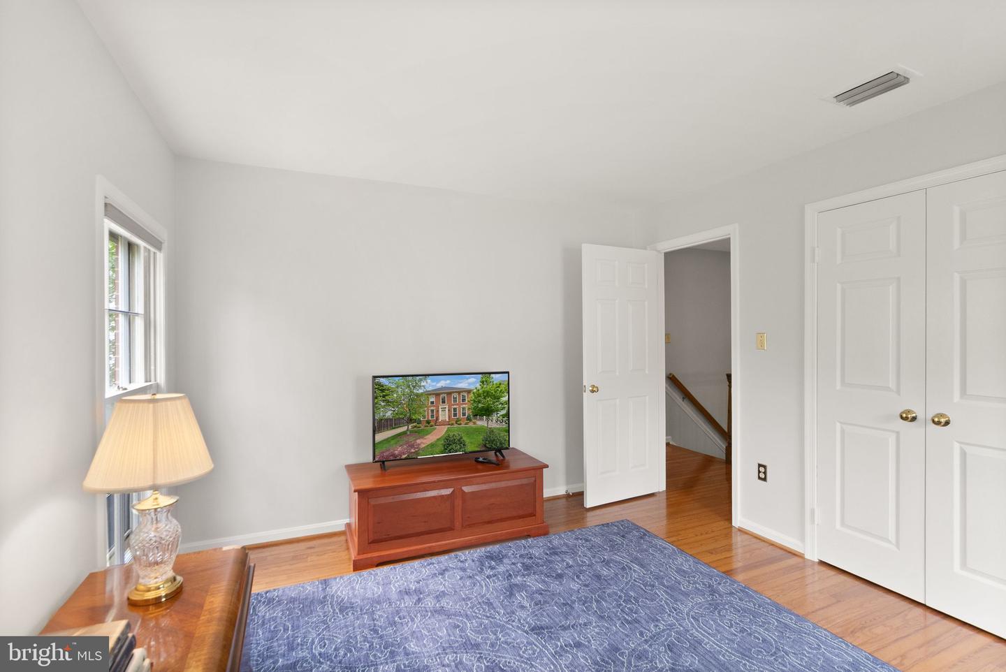 1715 N EDGEWOOD ST, ARLINGTON, Virginia 22201, 4 Bedrooms Bedrooms, ,3 BathroomsBathrooms,Residential,For sale,1715 N EDGEWOOD ST,VAAR2057232 MLS # VAAR2057232