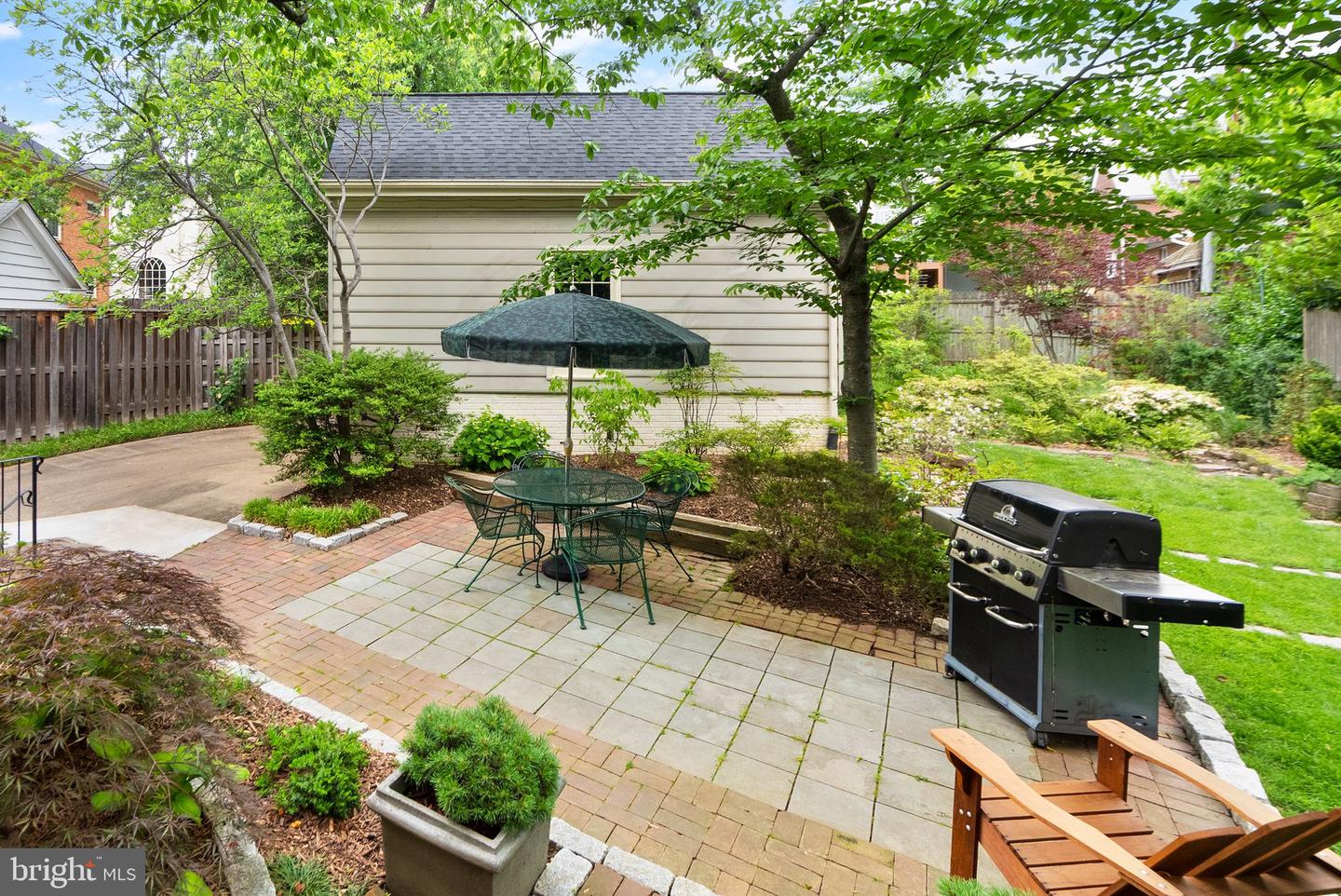 1715 N EDGEWOOD ST, ARLINGTON, Virginia 22201, 4 Bedrooms Bedrooms, ,3 BathroomsBathrooms,Residential,For sale,1715 N EDGEWOOD ST,VAAR2057232 MLS # VAAR2057232