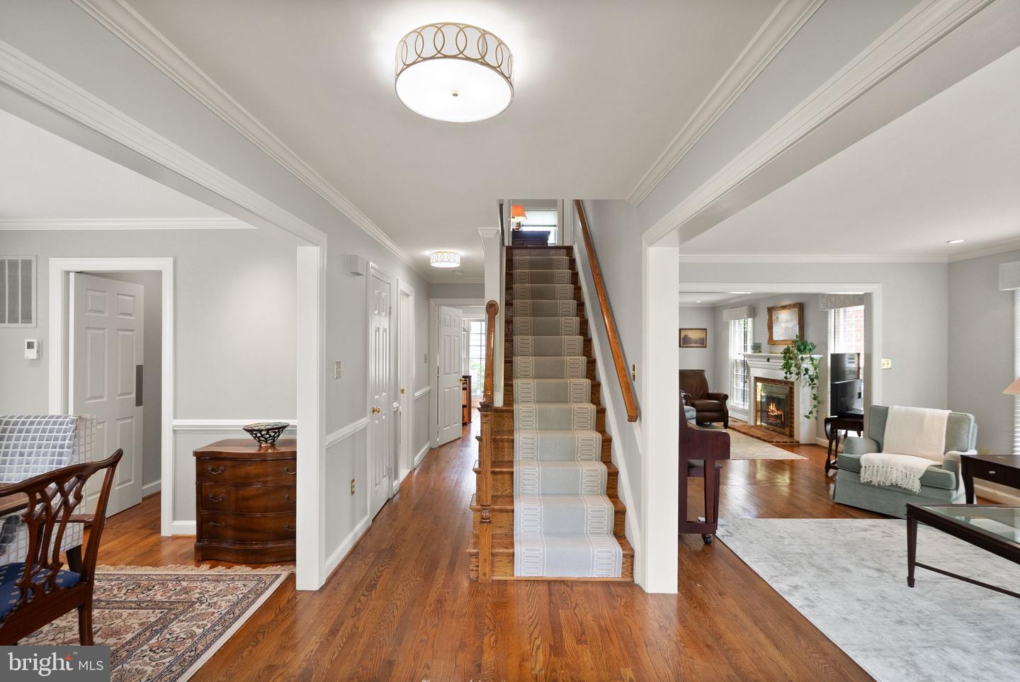 1715 N EDGEWOOD ST, ARLINGTON, Virginia 22201, 4 Bedrooms Bedrooms, ,3 BathroomsBathrooms,Residential,For sale,1715 N EDGEWOOD ST,VAAR2057232 MLS # VAAR2057232