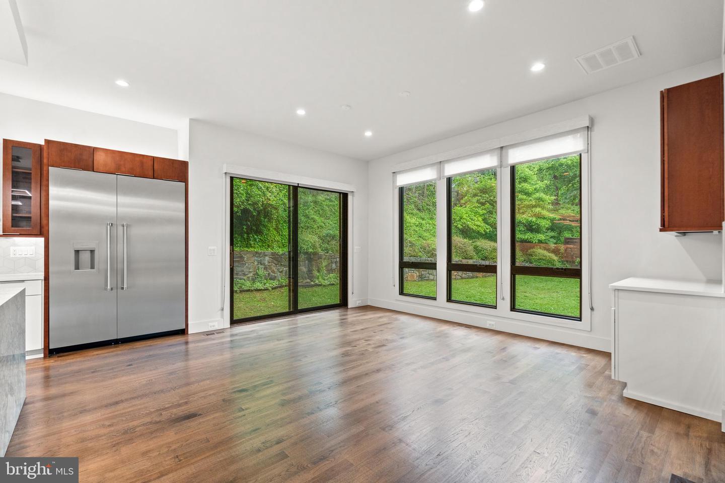 3546 N UTAH ST, ARLINGTON, Virginia 22207, 5 Bedrooms Bedrooms, ,4 BathroomsBathrooms,Residential,For sale,3546 N UTAH ST,VAAR2057244 MLS # VAAR2057244