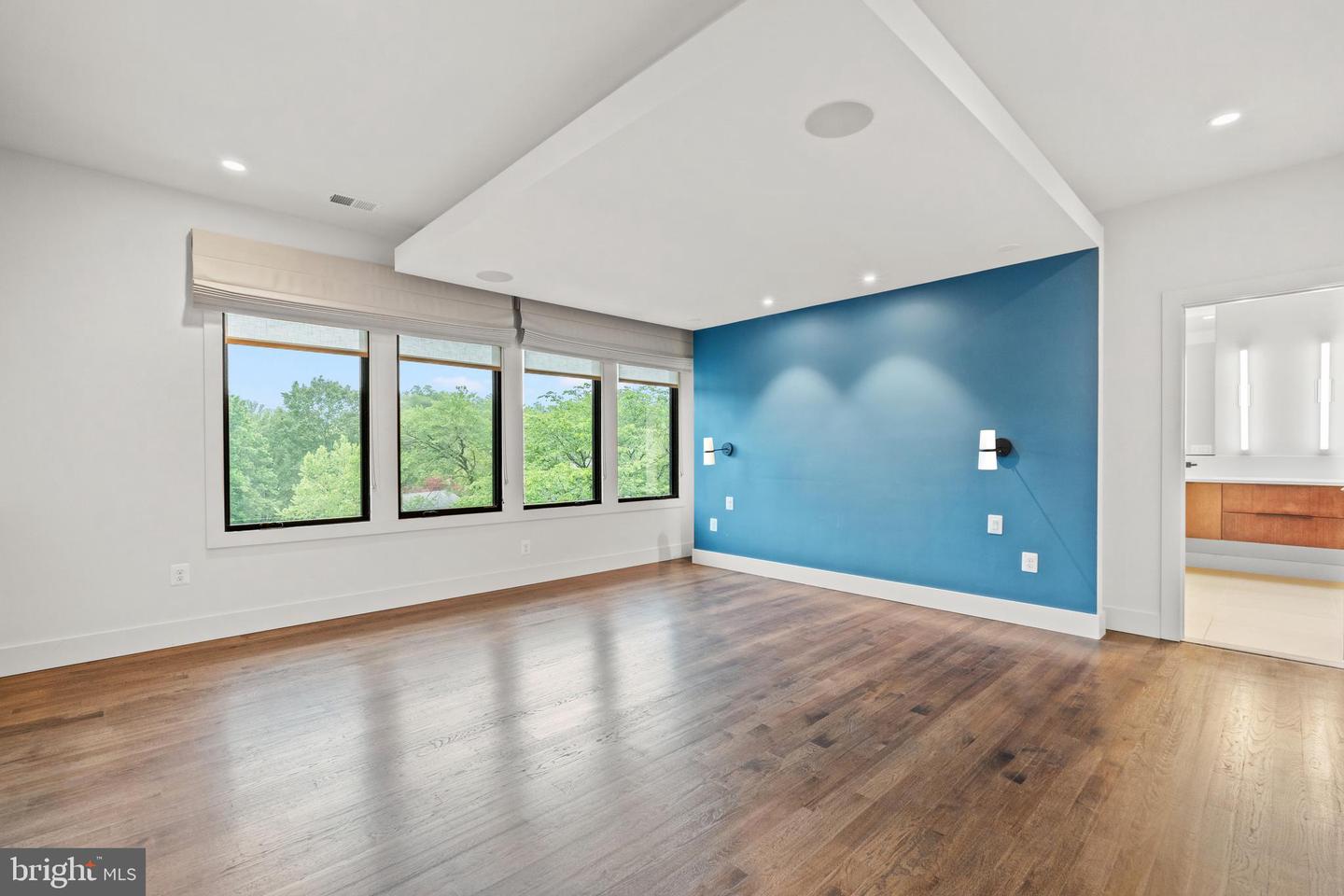 3546 N UTAH ST, ARLINGTON, Virginia 22207, 5 Bedrooms Bedrooms, ,4 BathroomsBathrooms,Residential,For sale,3546 N UTAH ST,VAAR2057244 MLS # VAAR2057244